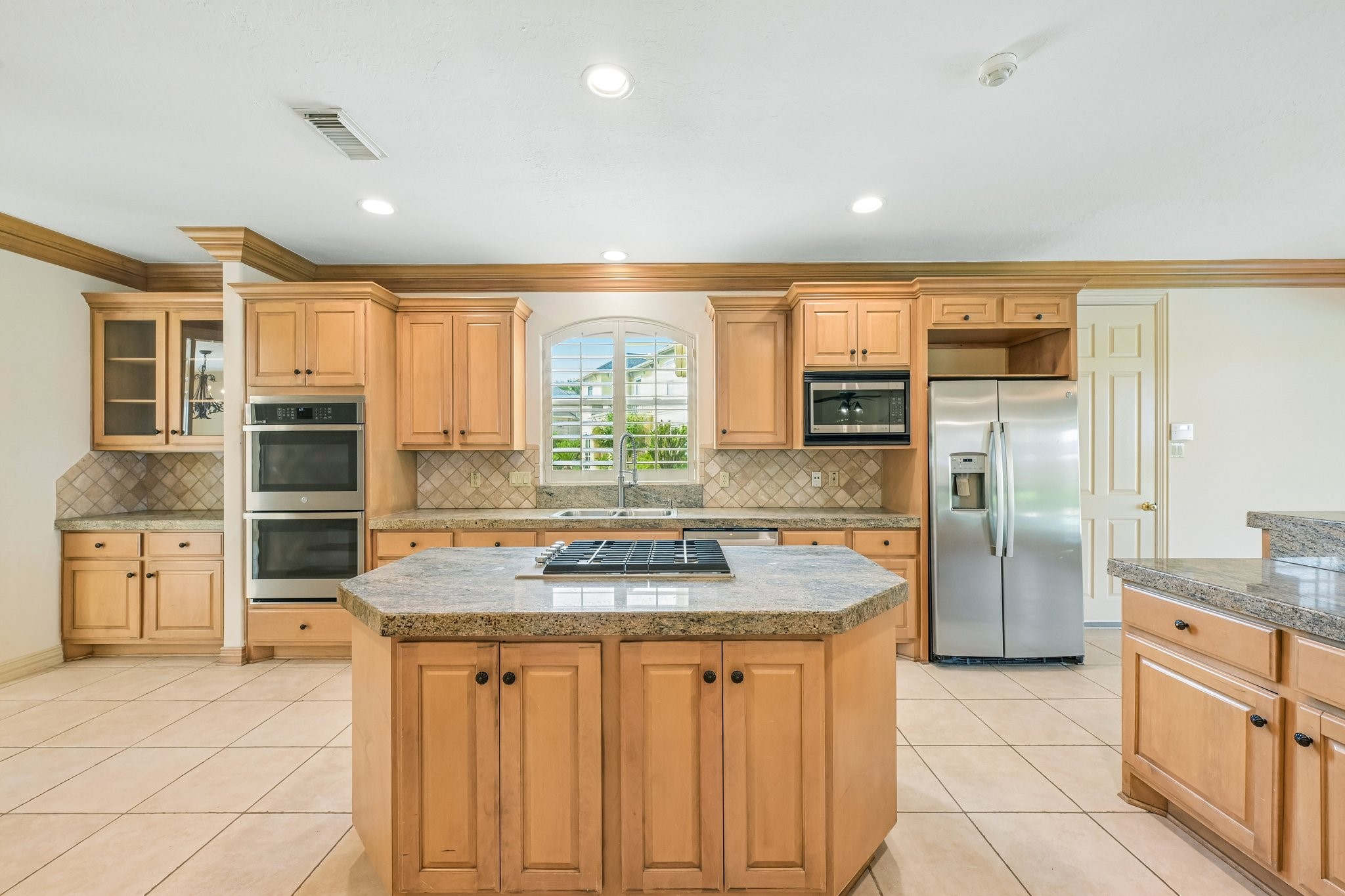1611 Copperas Cove Property Photo 8