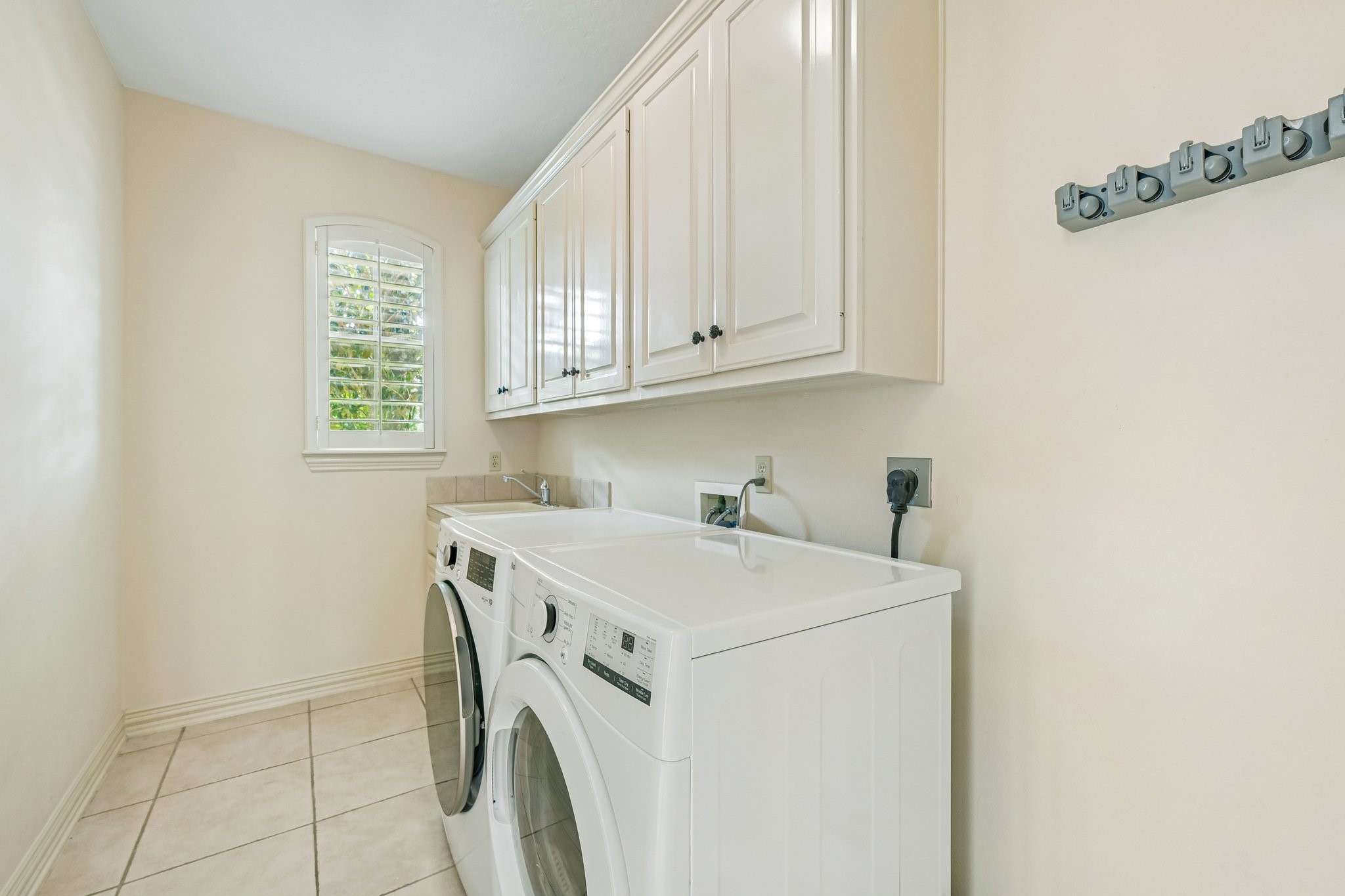 1611 Copperas Cove Property Photo 32