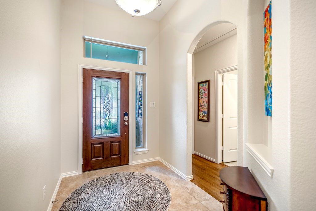 7918 Shadow Dance Lane Property Photo 10