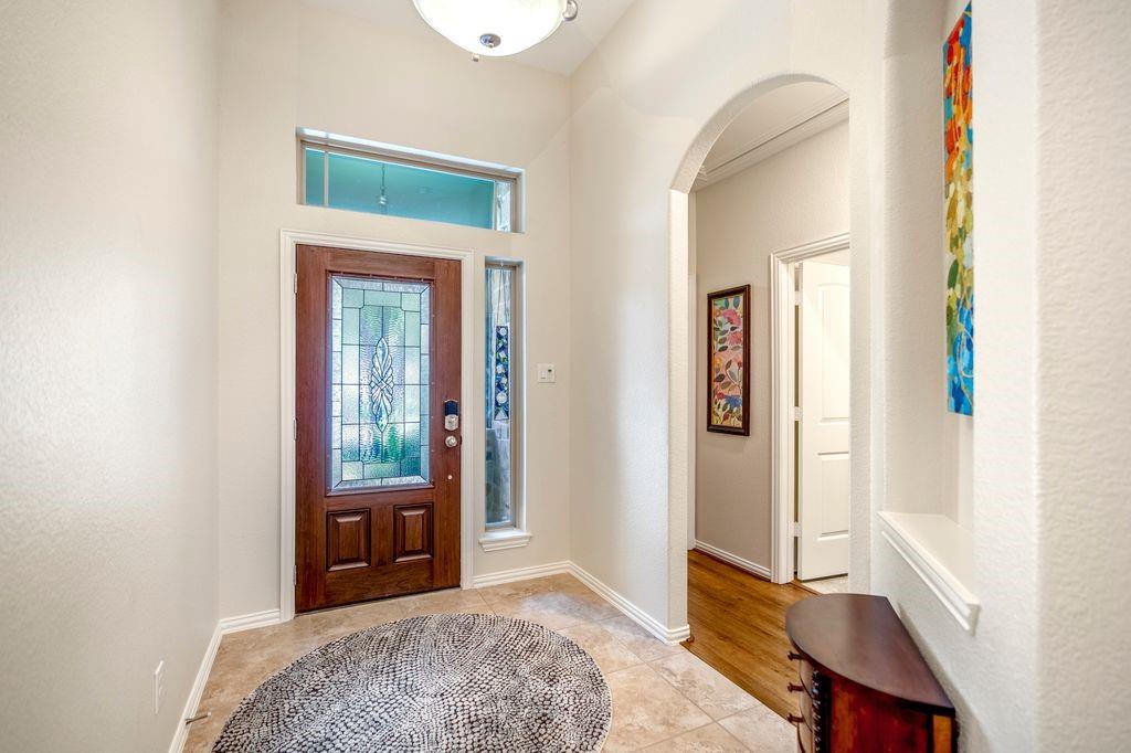 7918 Shadow Dance Lane Property Photo 10