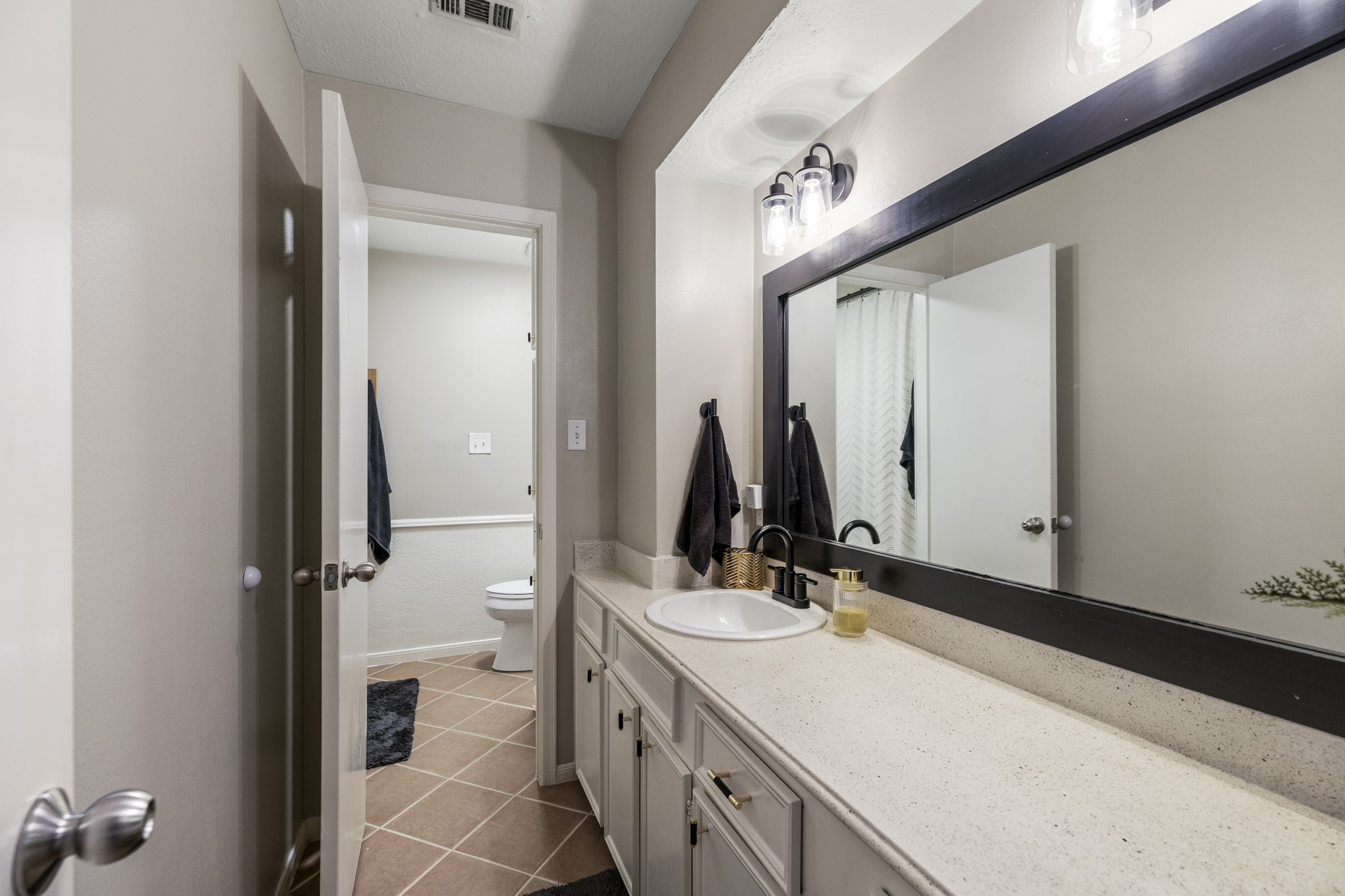 17627 Forest Mist Drive Property Photo 22
