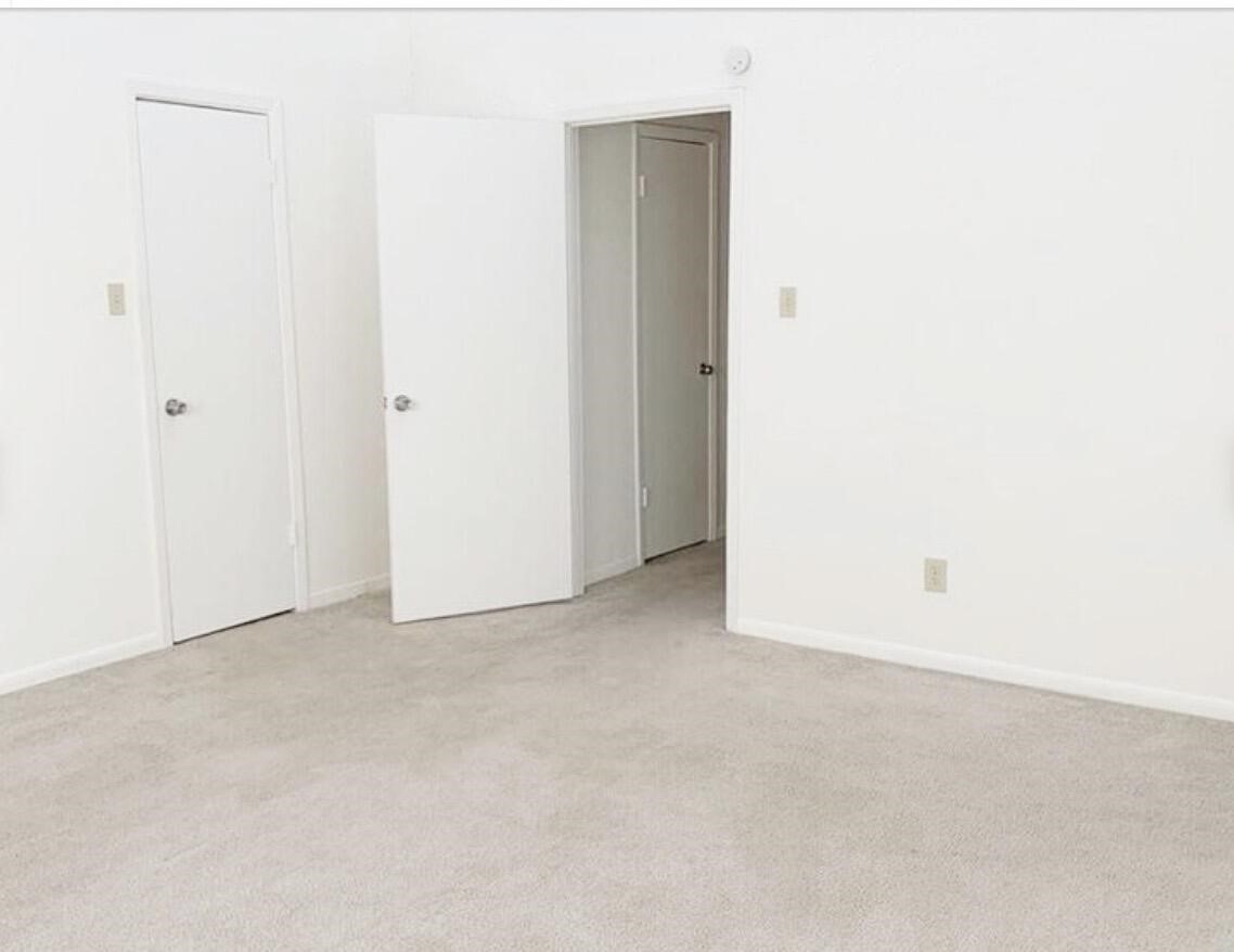 11203 Shannon Hills Drive Property Photo 10