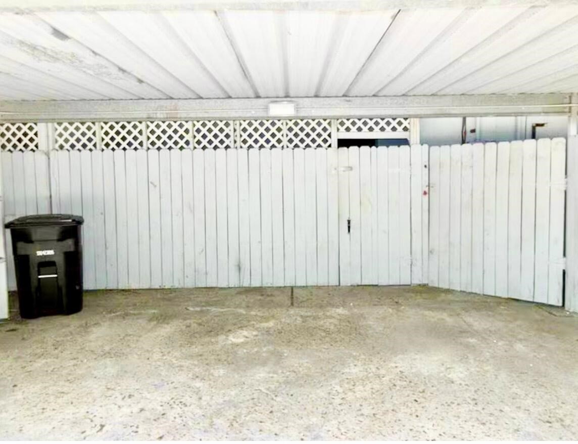 11203 Shannon Hills Drive Property Photo 14