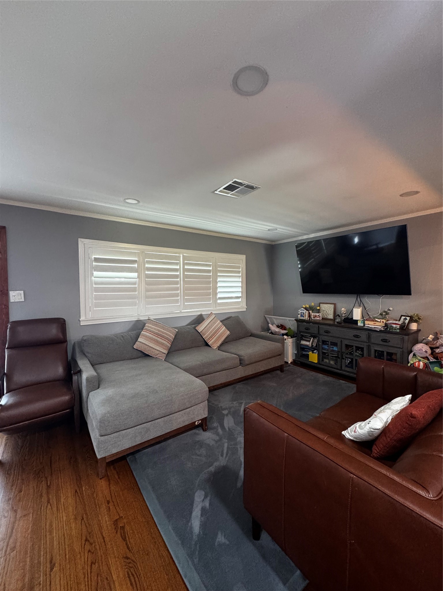 854 T C Jester Boulevard Property Photo 7