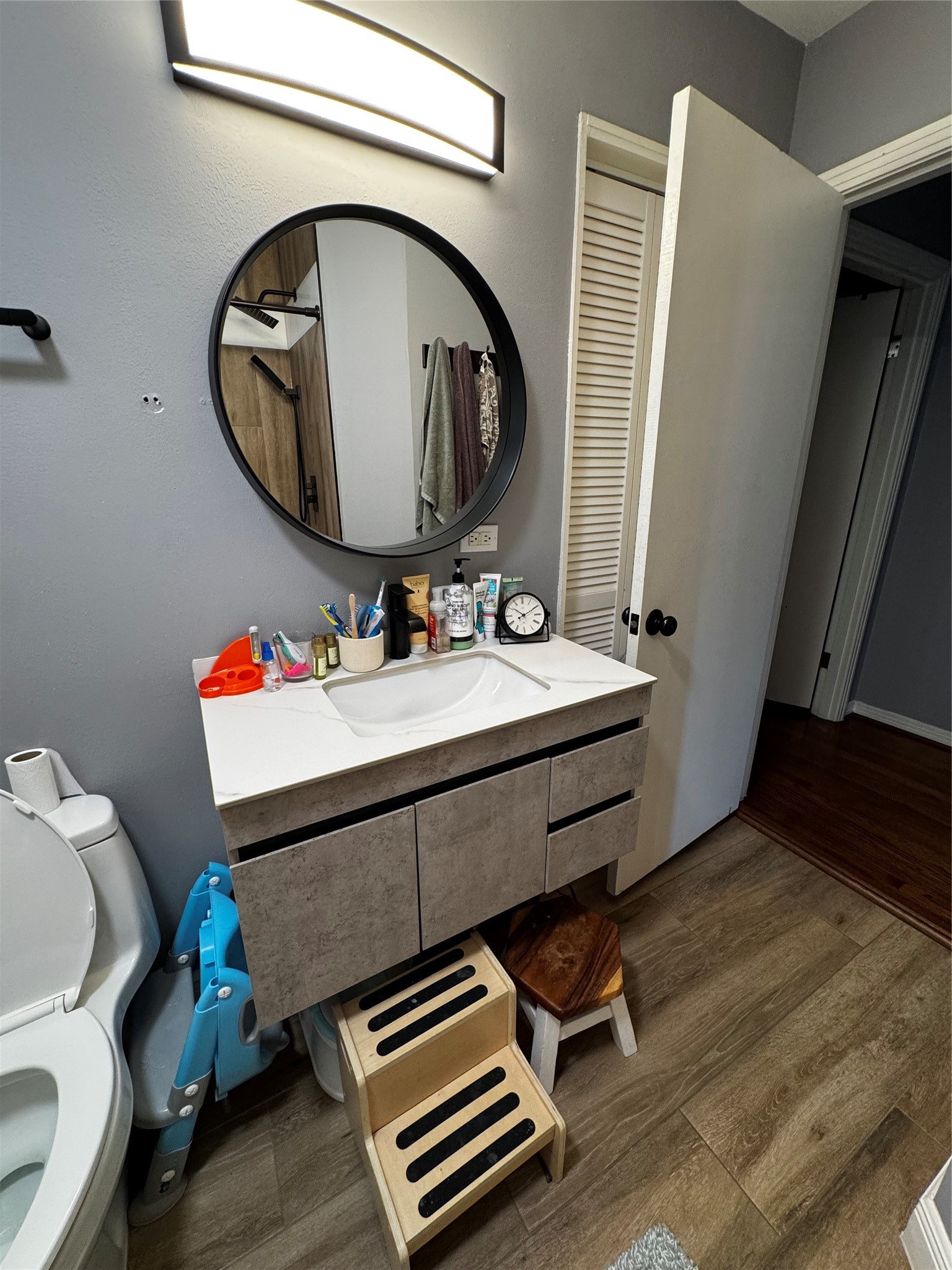 854 T C Jester Boulevard Property Photo 15