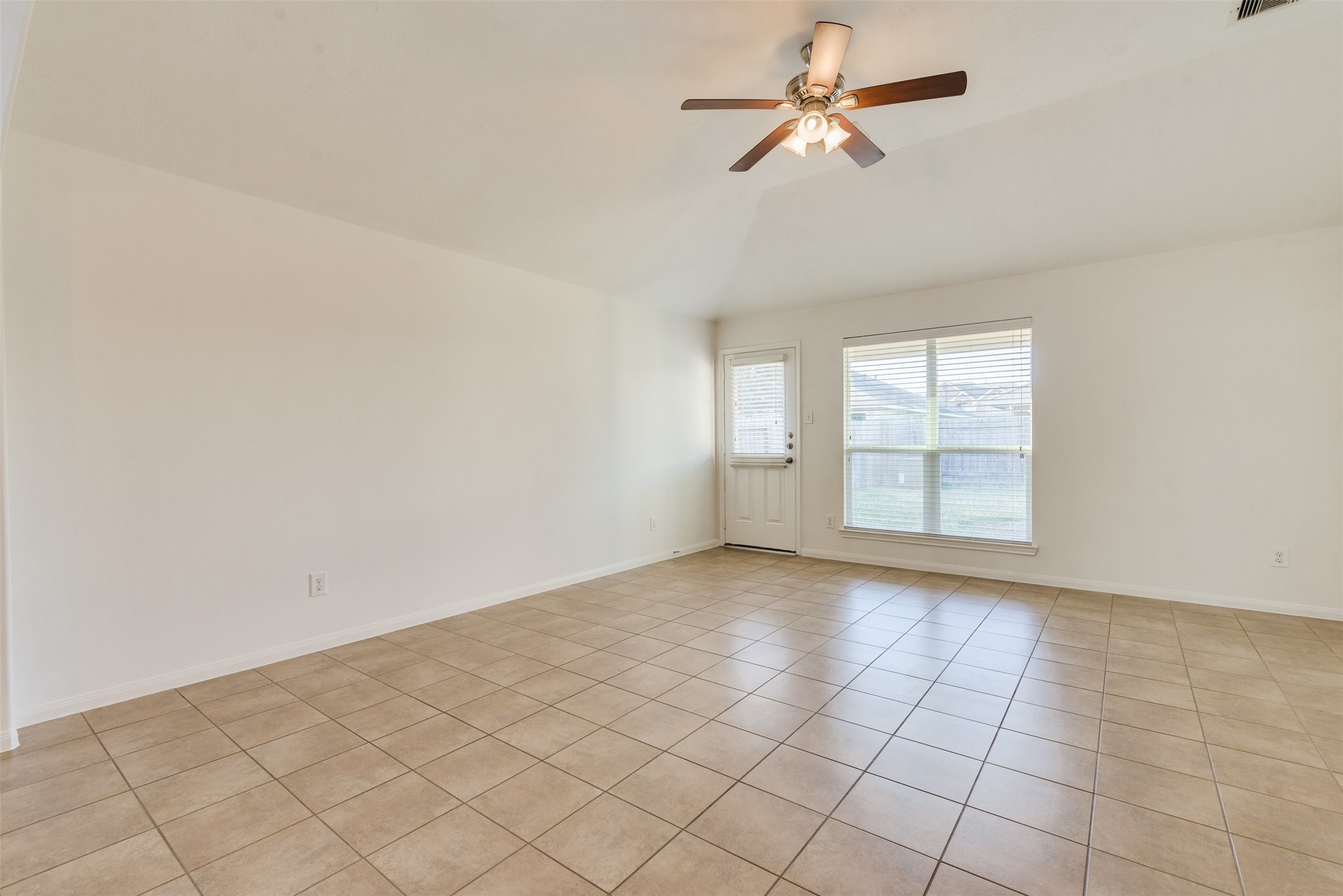 3426 Lily Ranch Drive Property Photo 17