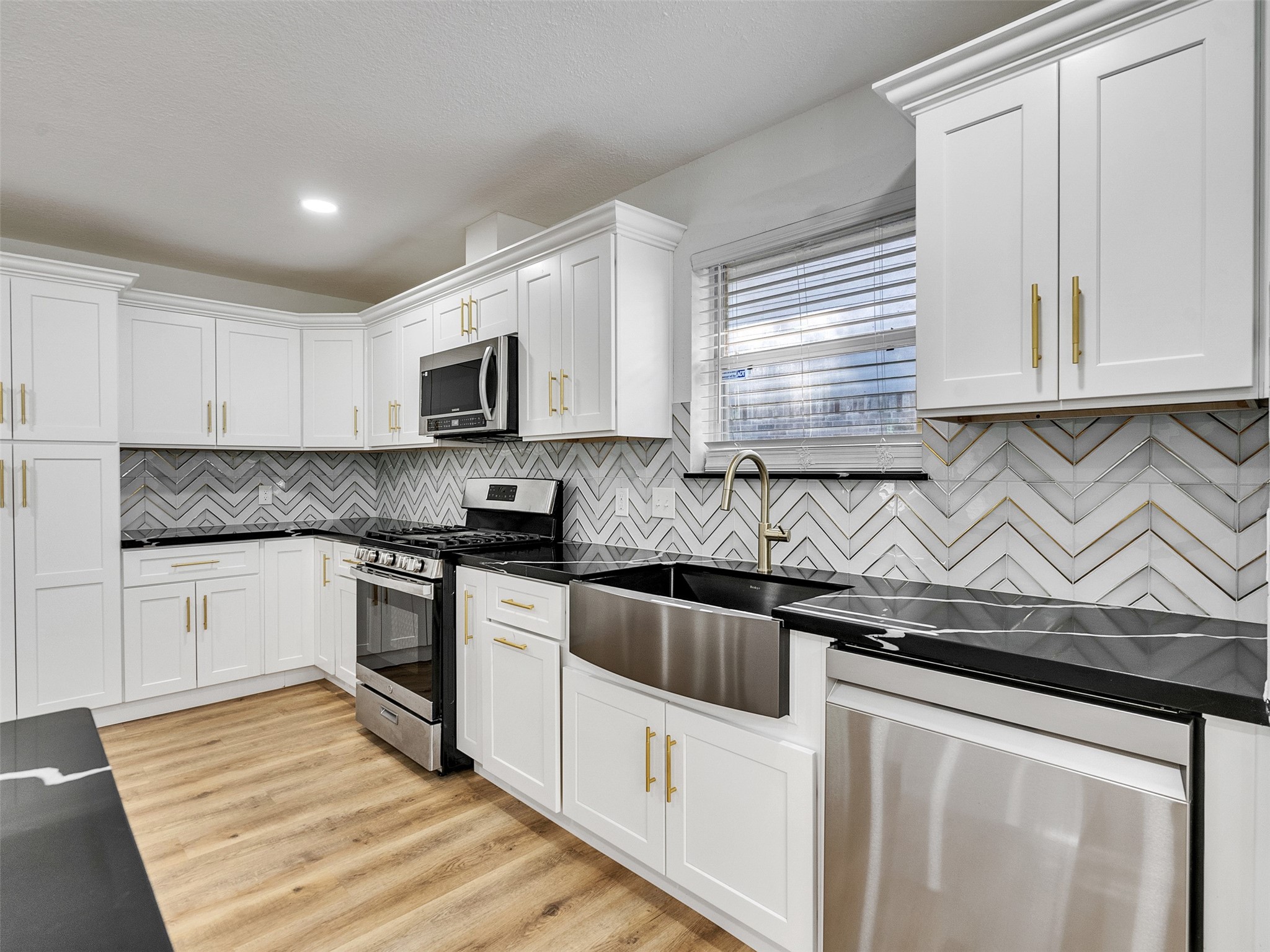 206 Doncaster Street Property Photo 18