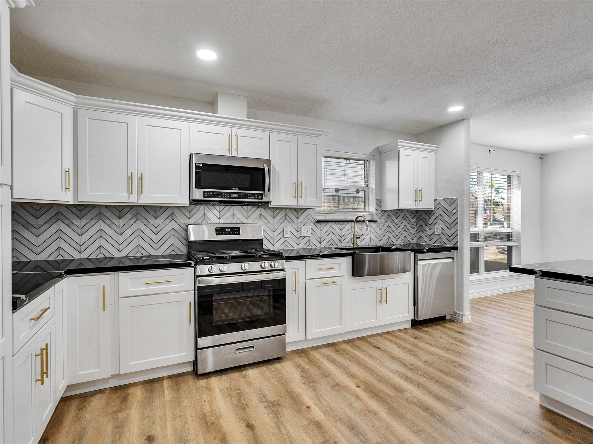 206 Doncaster Street Property Photo 22