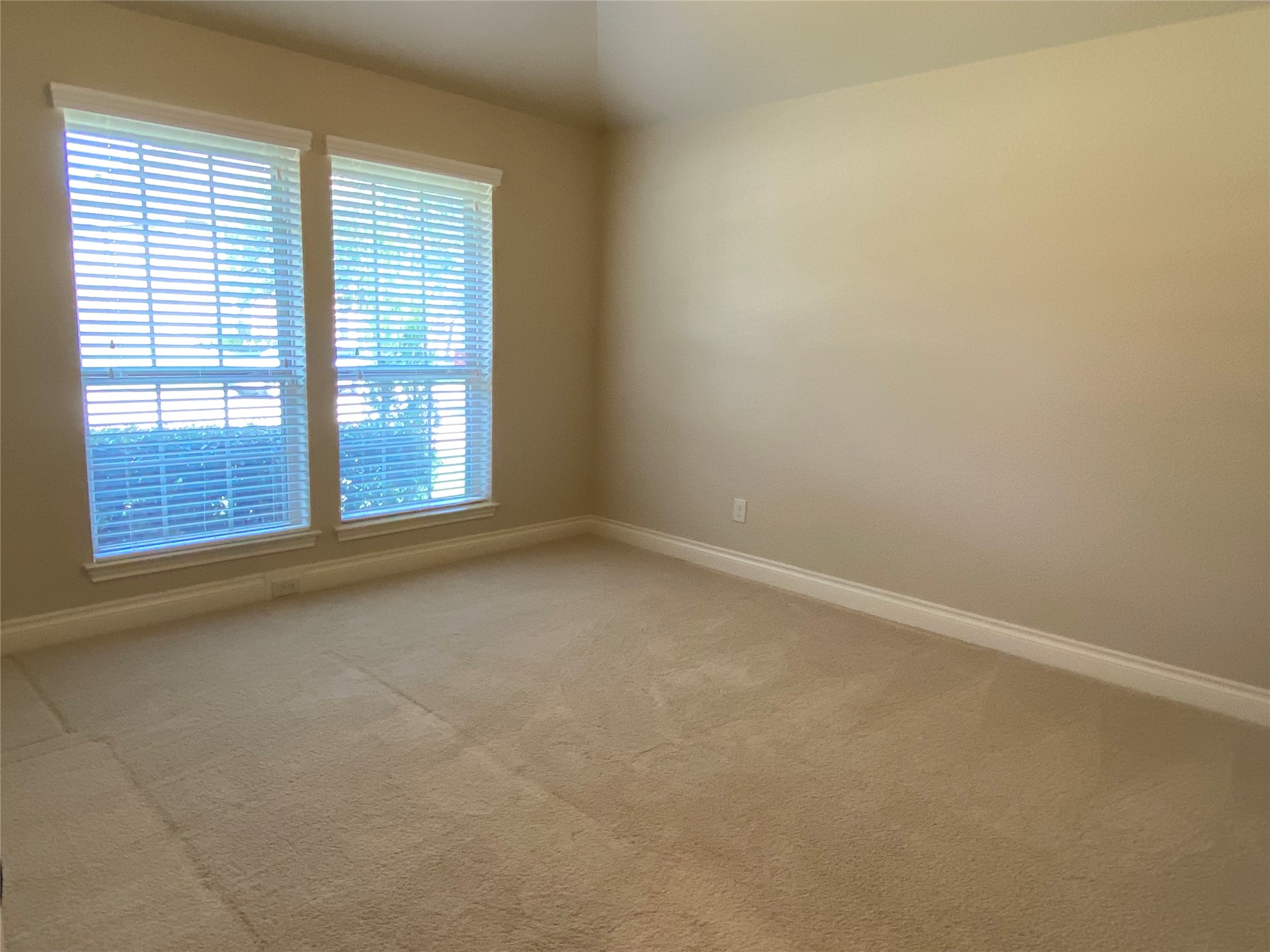 5922 Solara Ledge Lane Property Photo 22