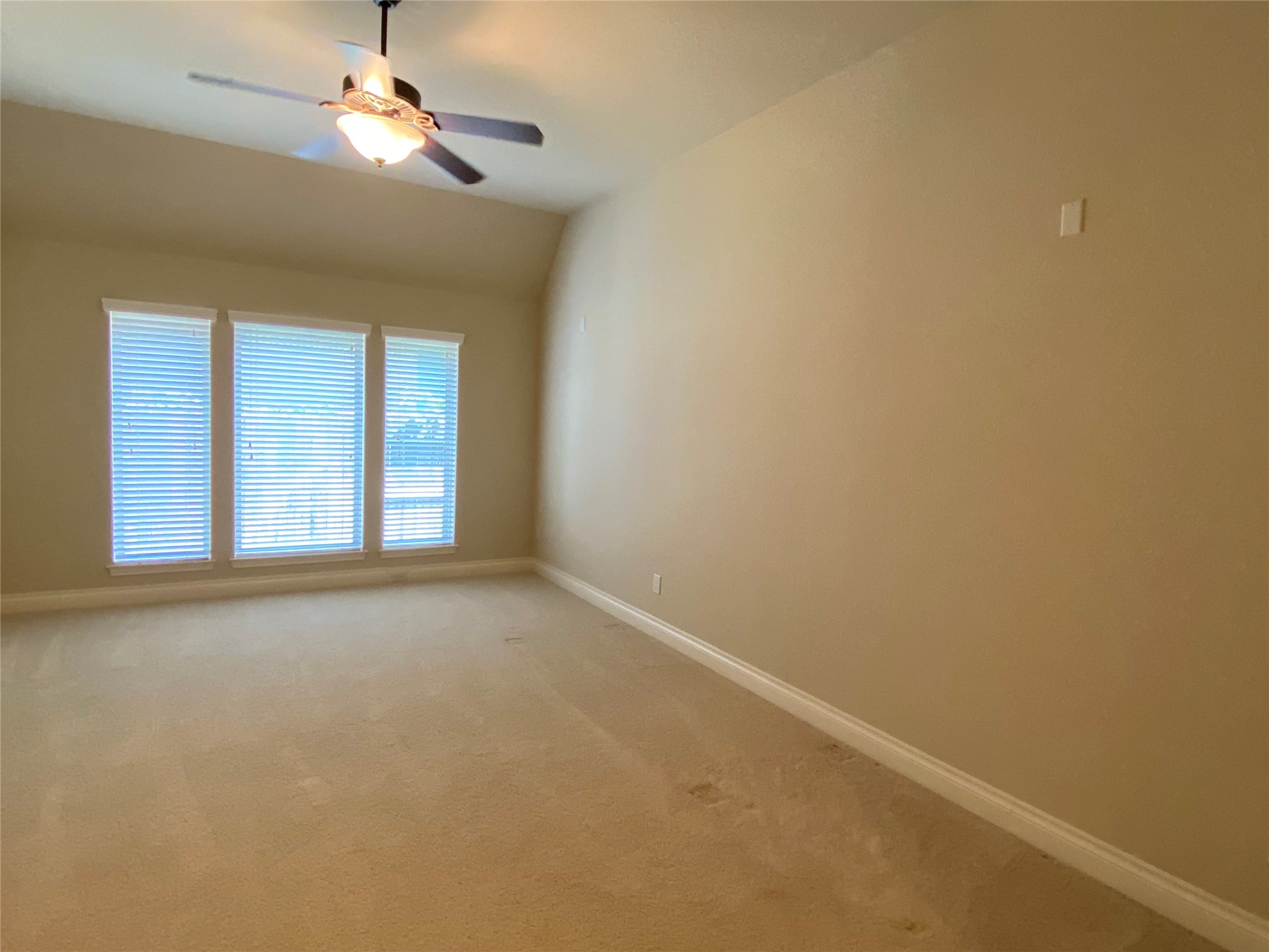 5922 Solara Ledge Lane Property Photo 31