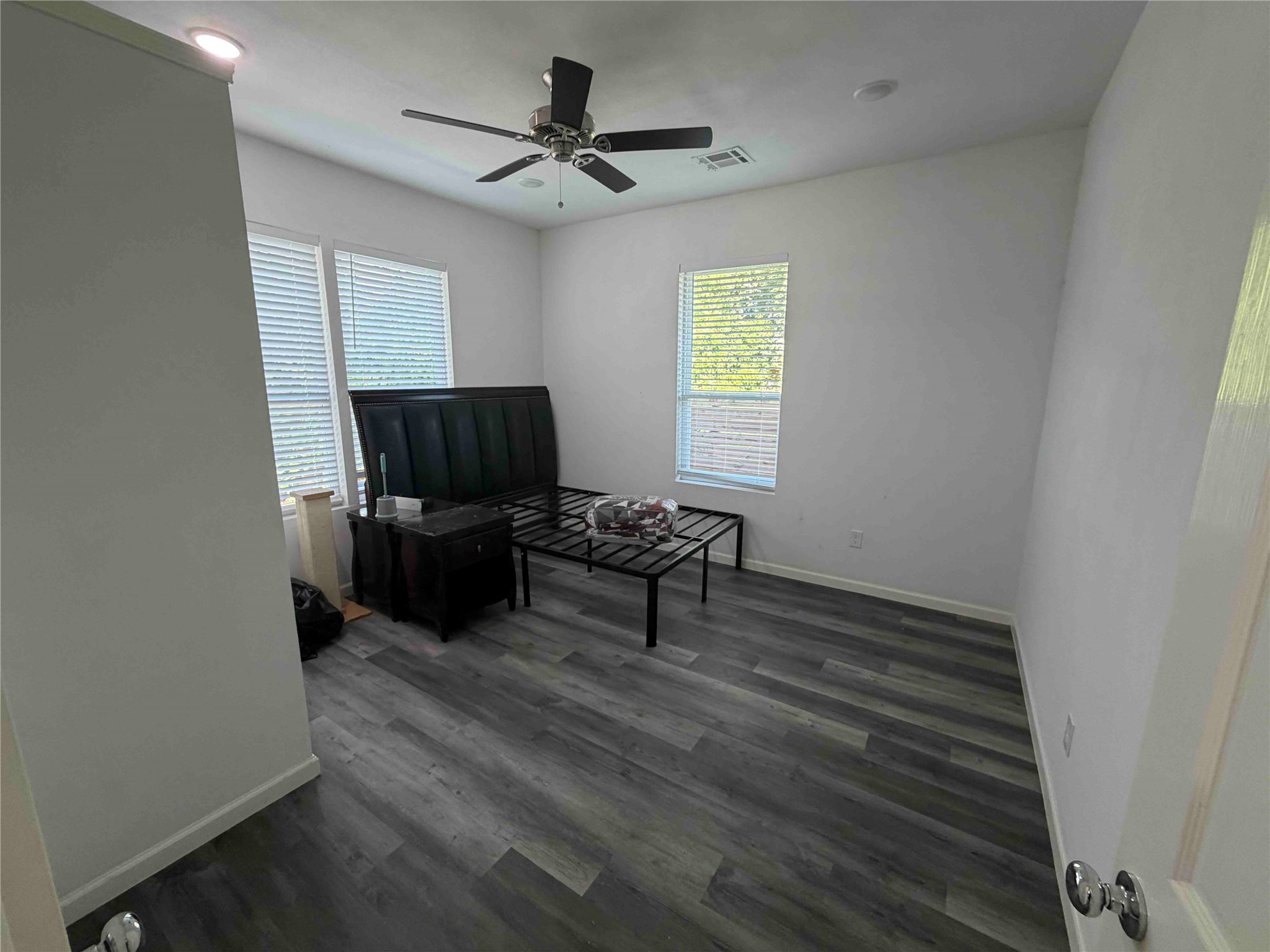 2404 Burkett Street Property Photo 13