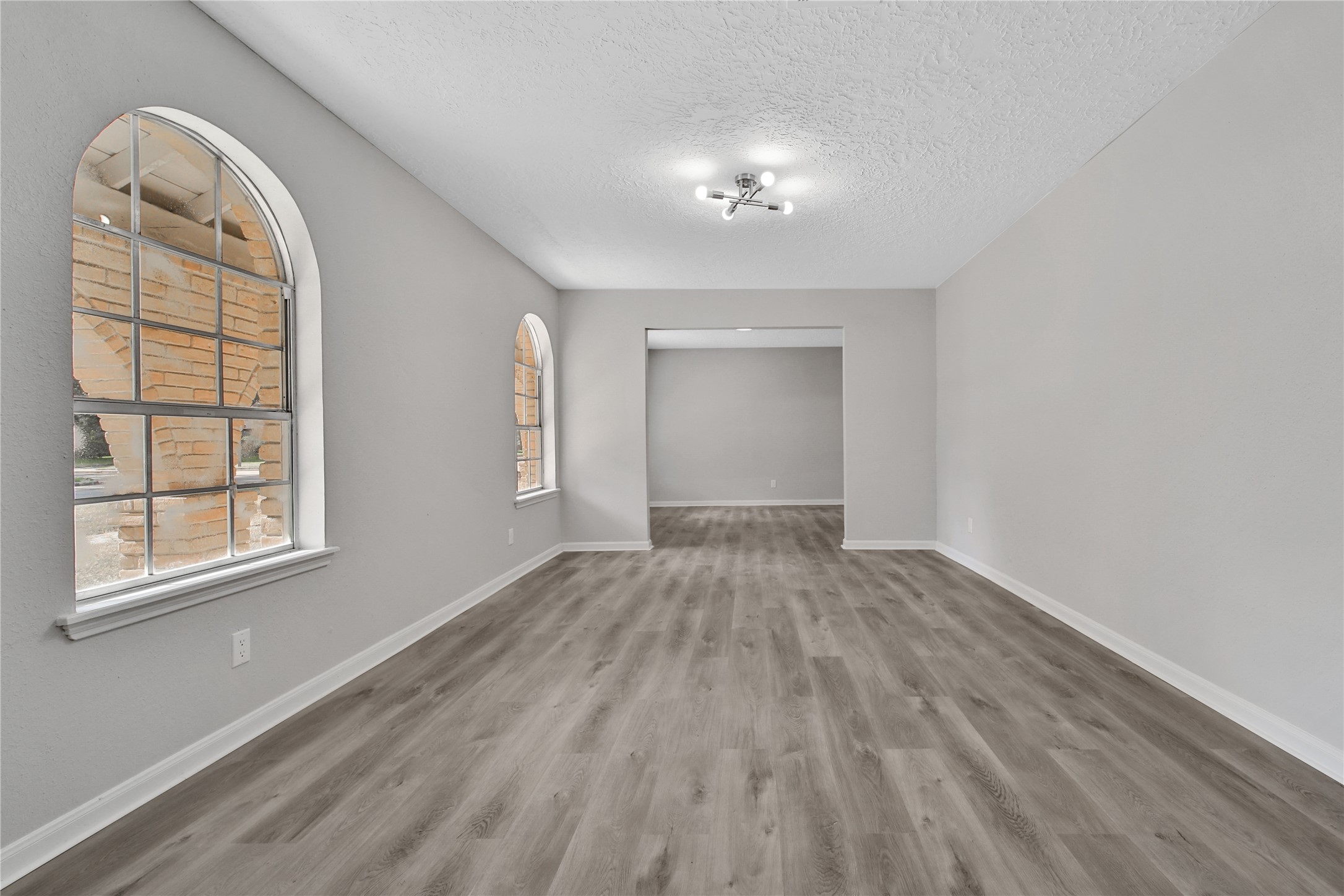 13426 Balcrest Drive Property Photo 6