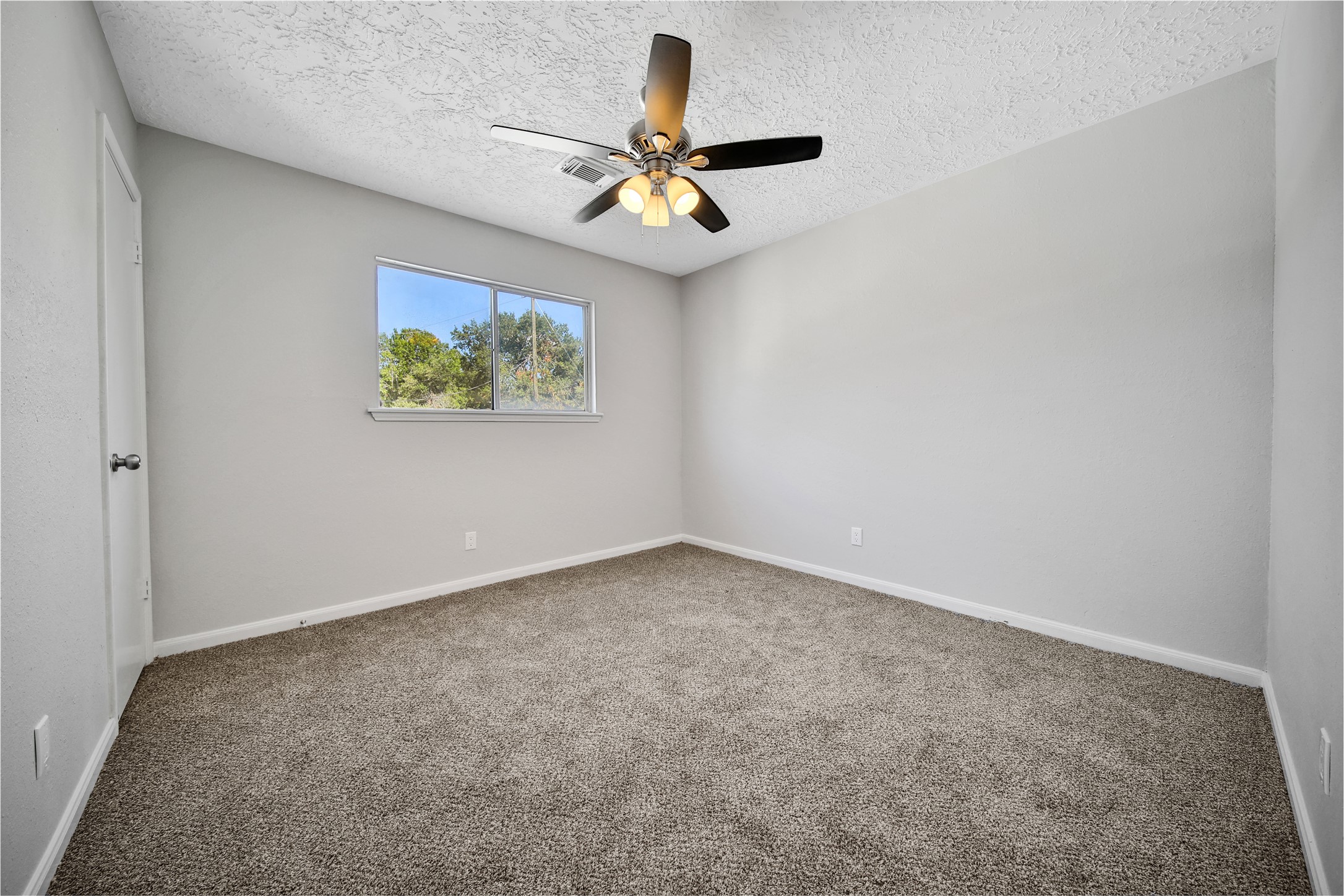 13426 Balcrest Drive Property Photo 19