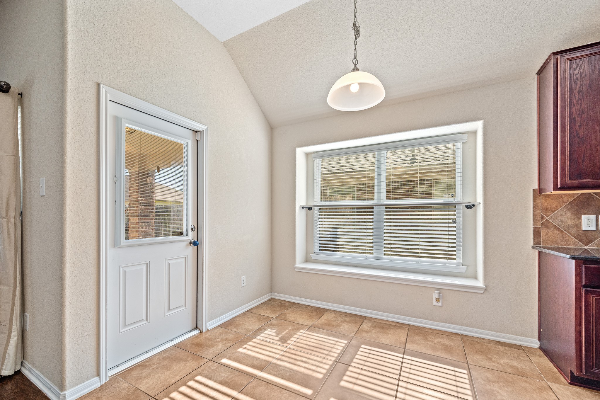 13914 Juniper Bend Lane Property Photo 21