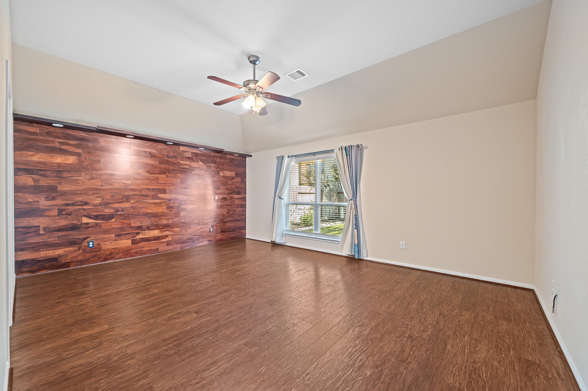 13914 Juniper Bend Lane Property Photo 25