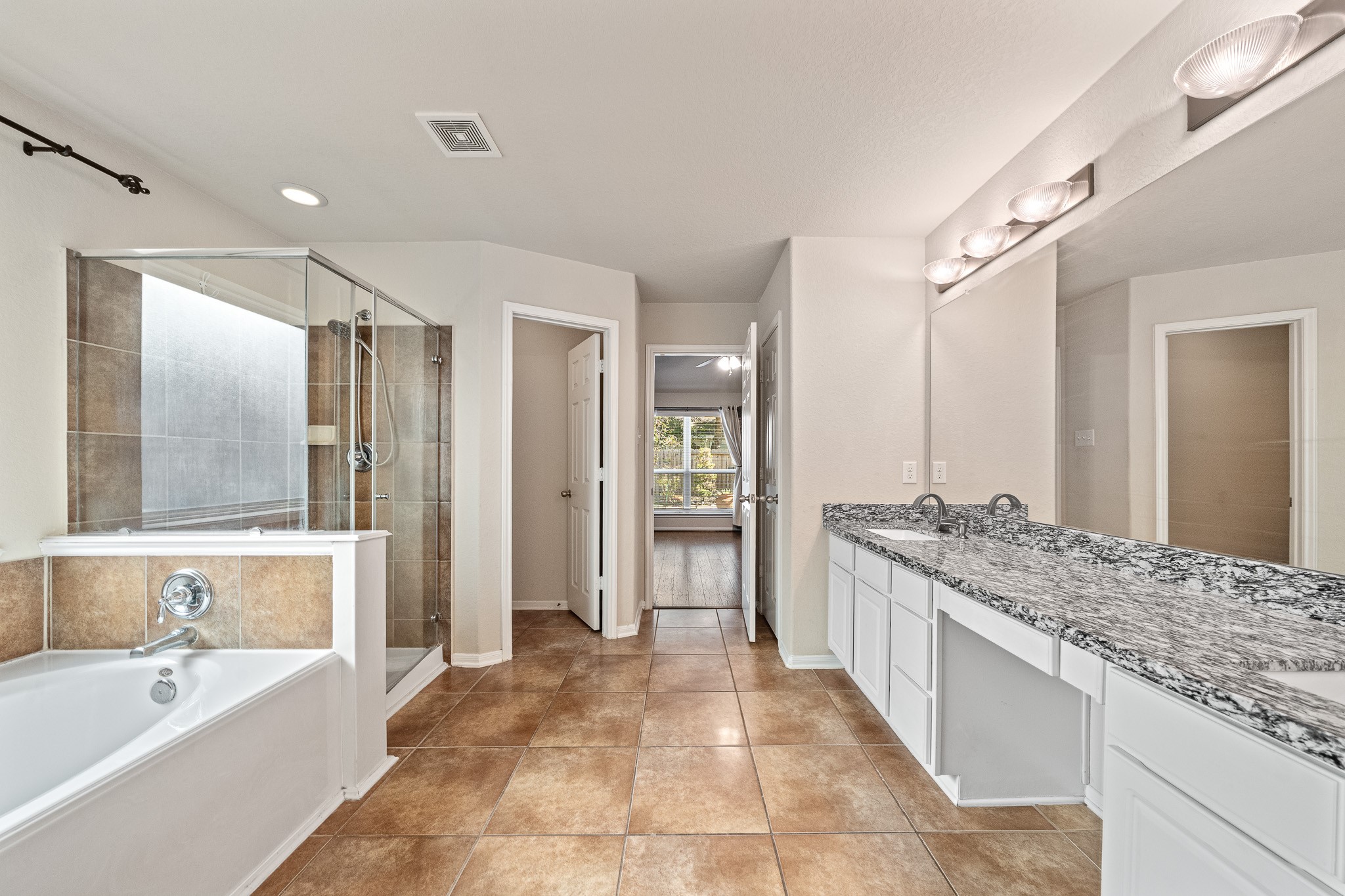 13914 Juniper Bend Lane Property Photo 28