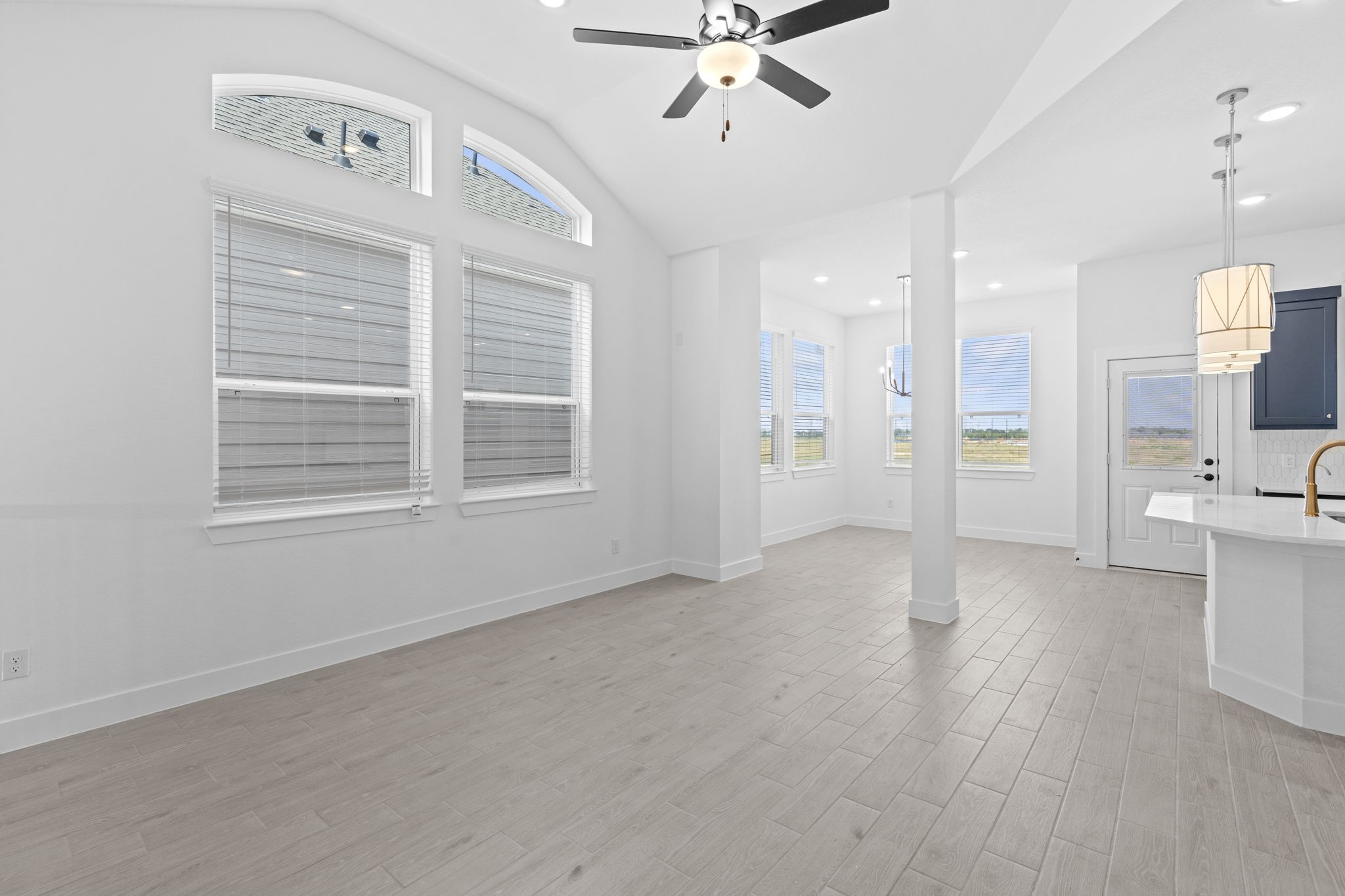 26818 Jovial Meadow Lane Property Photo 14
