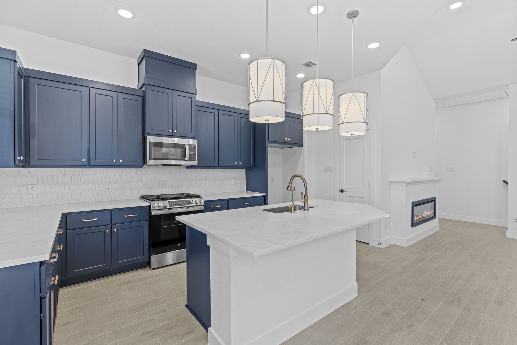 26818 Jovial Meadow Lane Property Photo 16