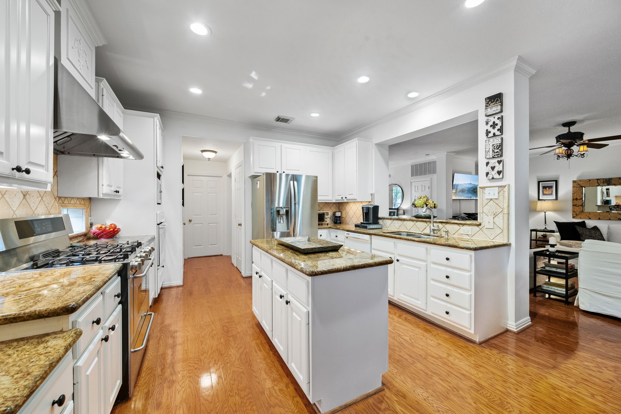 3003 Apple Forest Court Property Photo 16