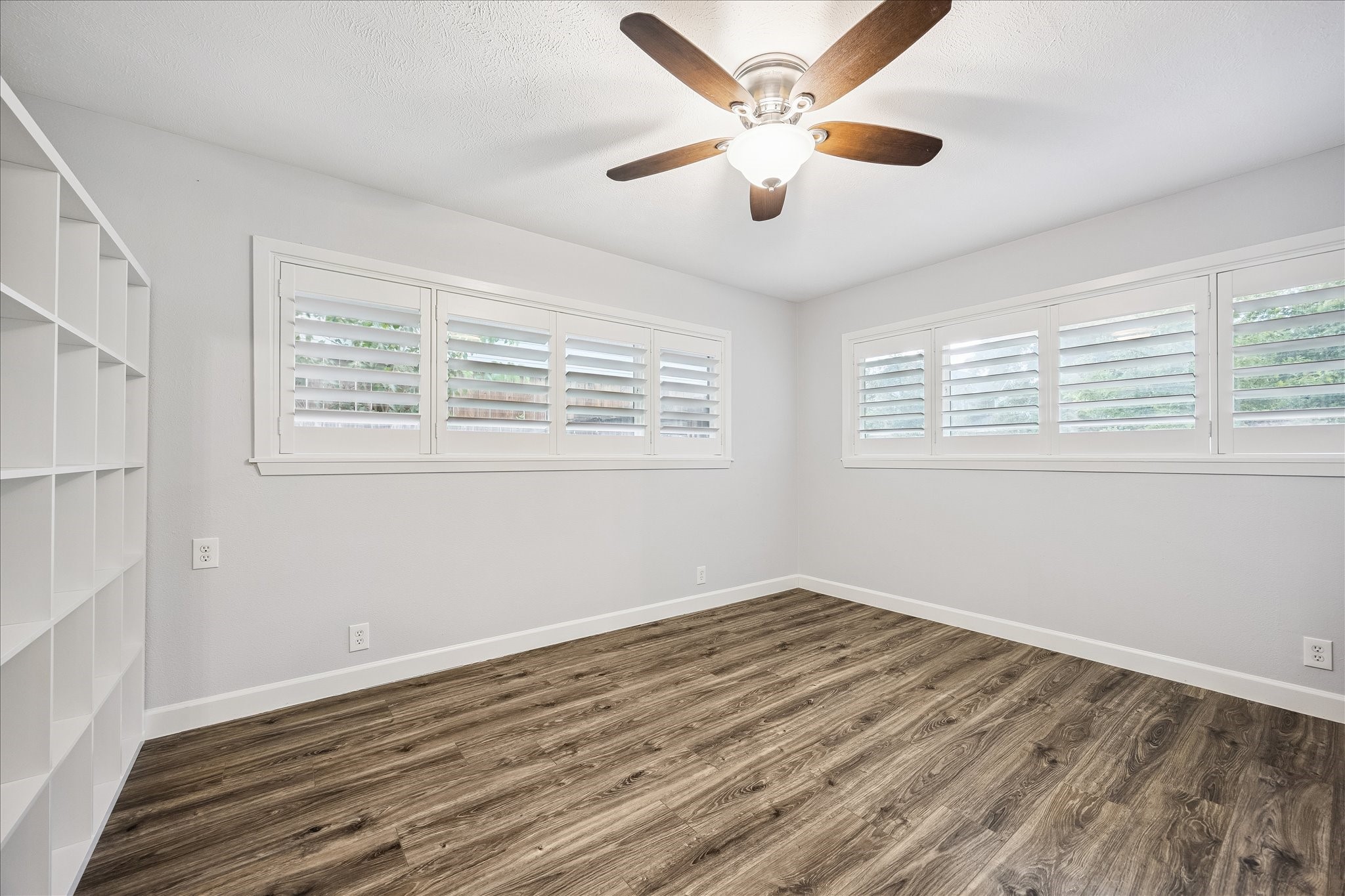 1413 Waseca Street Property Photo 4