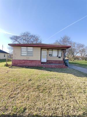 1233 W Procter Street, Port Arthur Tx 77640 Property Photo 1