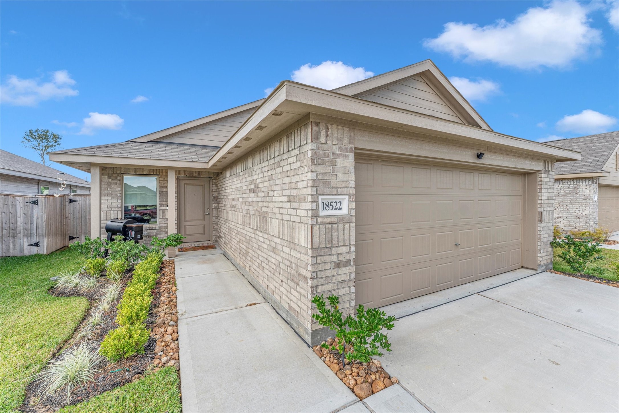 18522 Cepagatti Property Photo