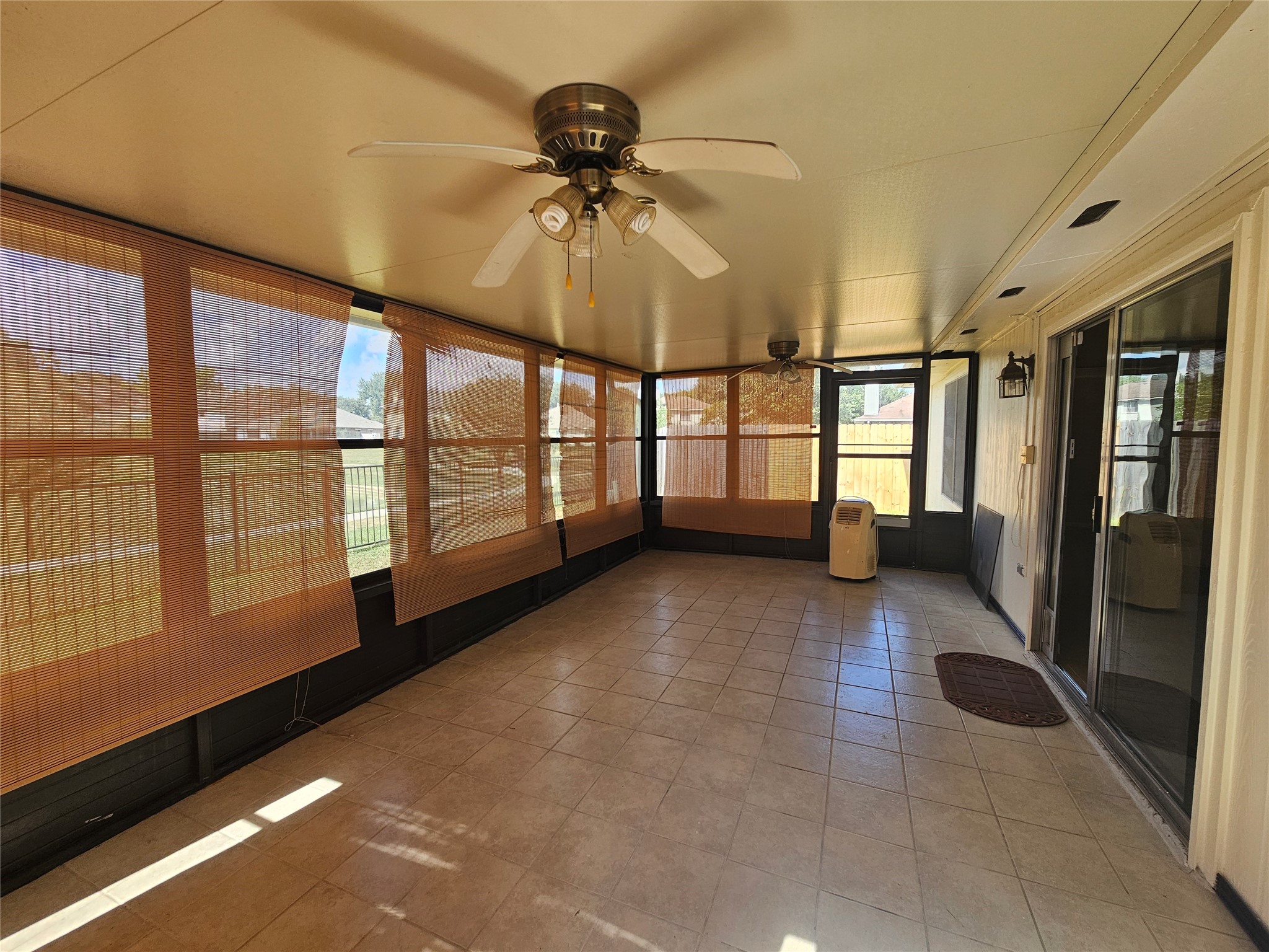 23127 N Waterlake Property Photo 11