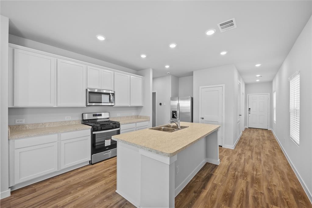16995 Pandora Way Property Photo 6