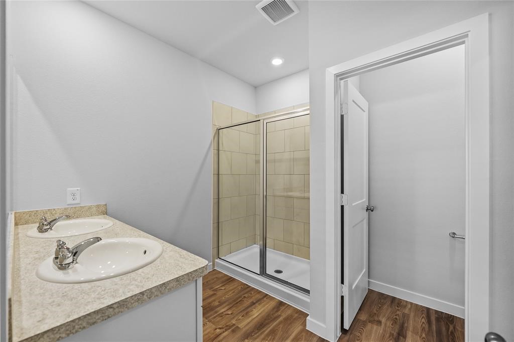 16995 Pandora Way Property Photo 11