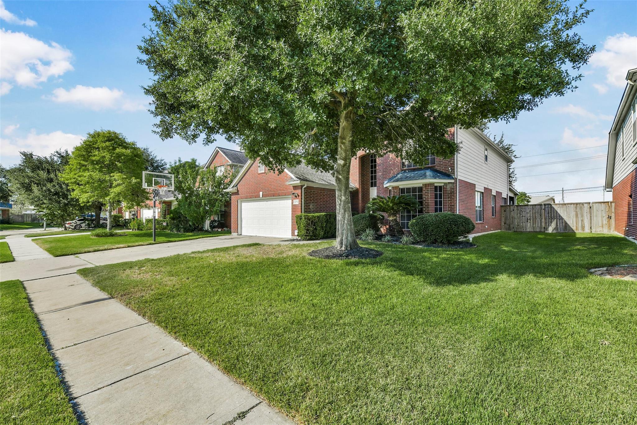 2712 Sunnyside Lane, Pearland Tx 77584 Property Photo 1