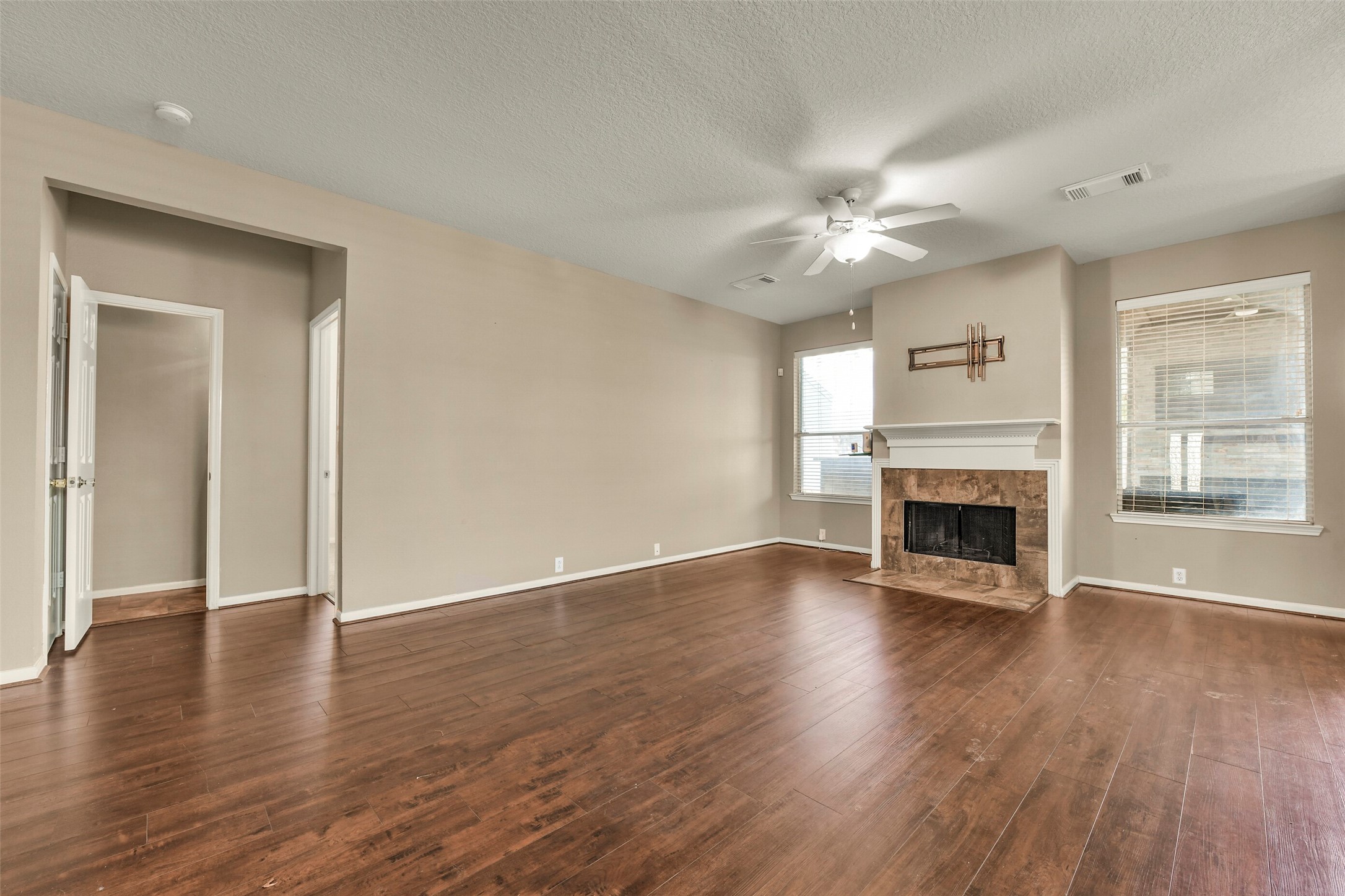 2712 Sunnyside Lane Property Photo 7
