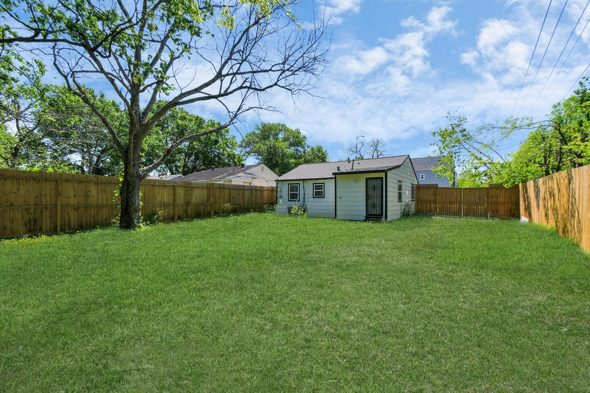 3401 Nathaniel Brown Street Property Photo 25