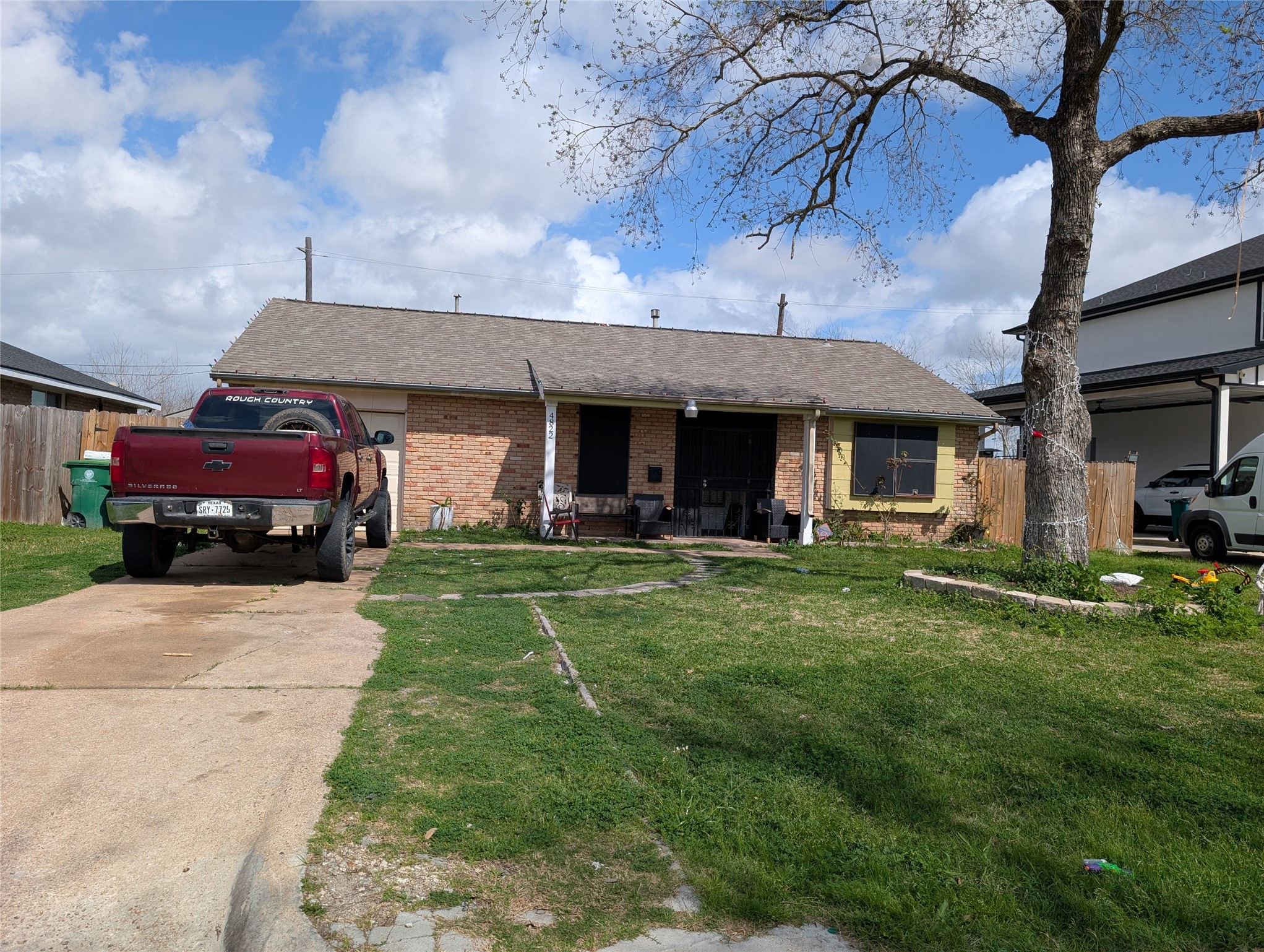 4822 Dalmatian Drive Property Photo 1