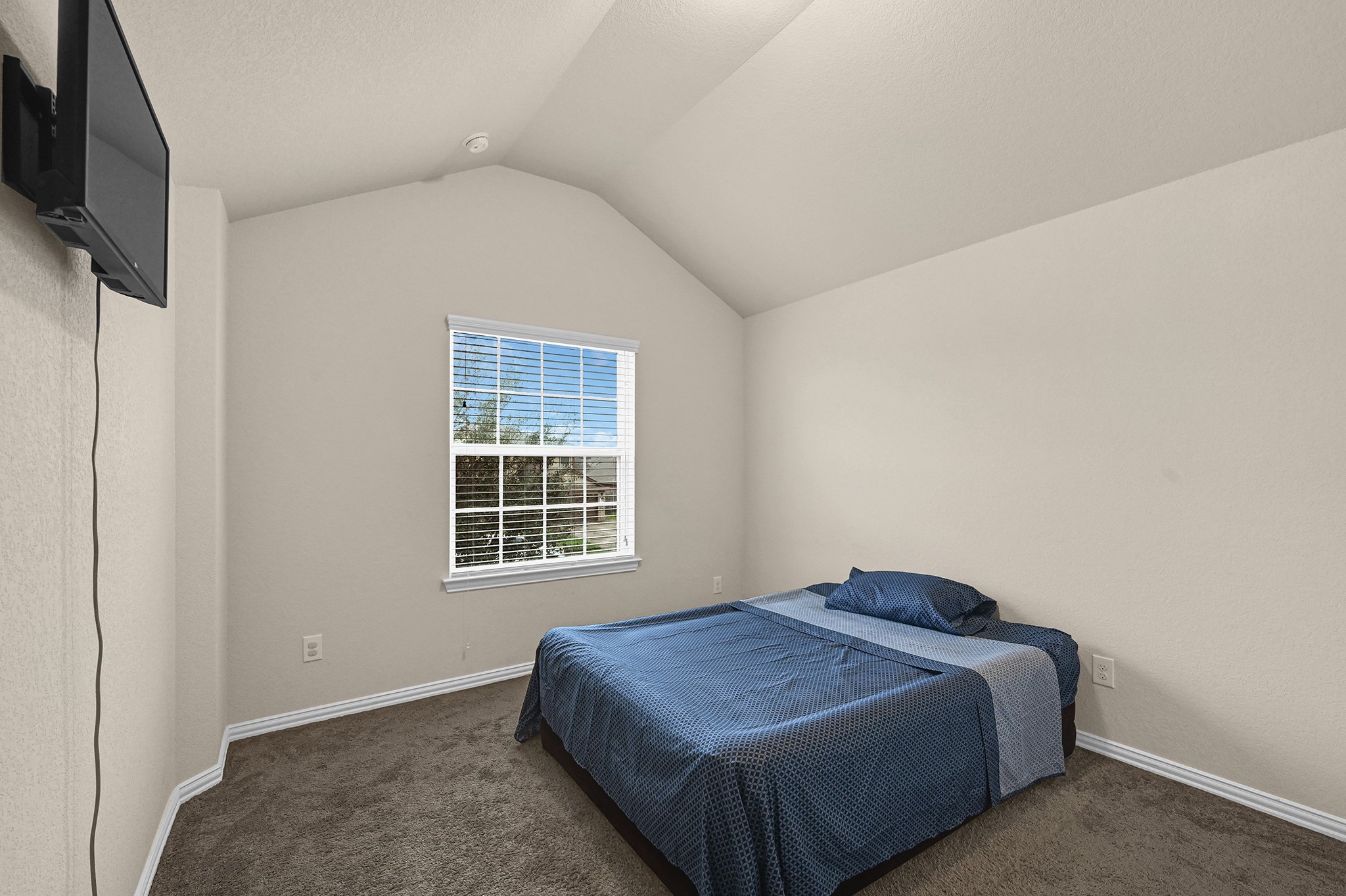 9915 Bezeled Circle Lane Property Photo 18