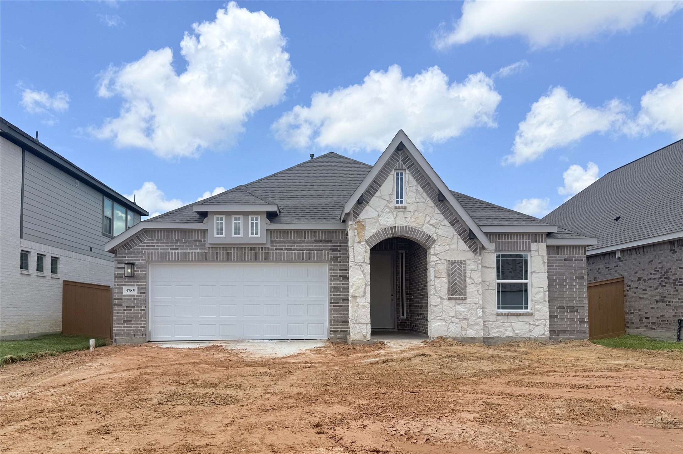 4785 Bakers Landing Drive Property Photo 1
