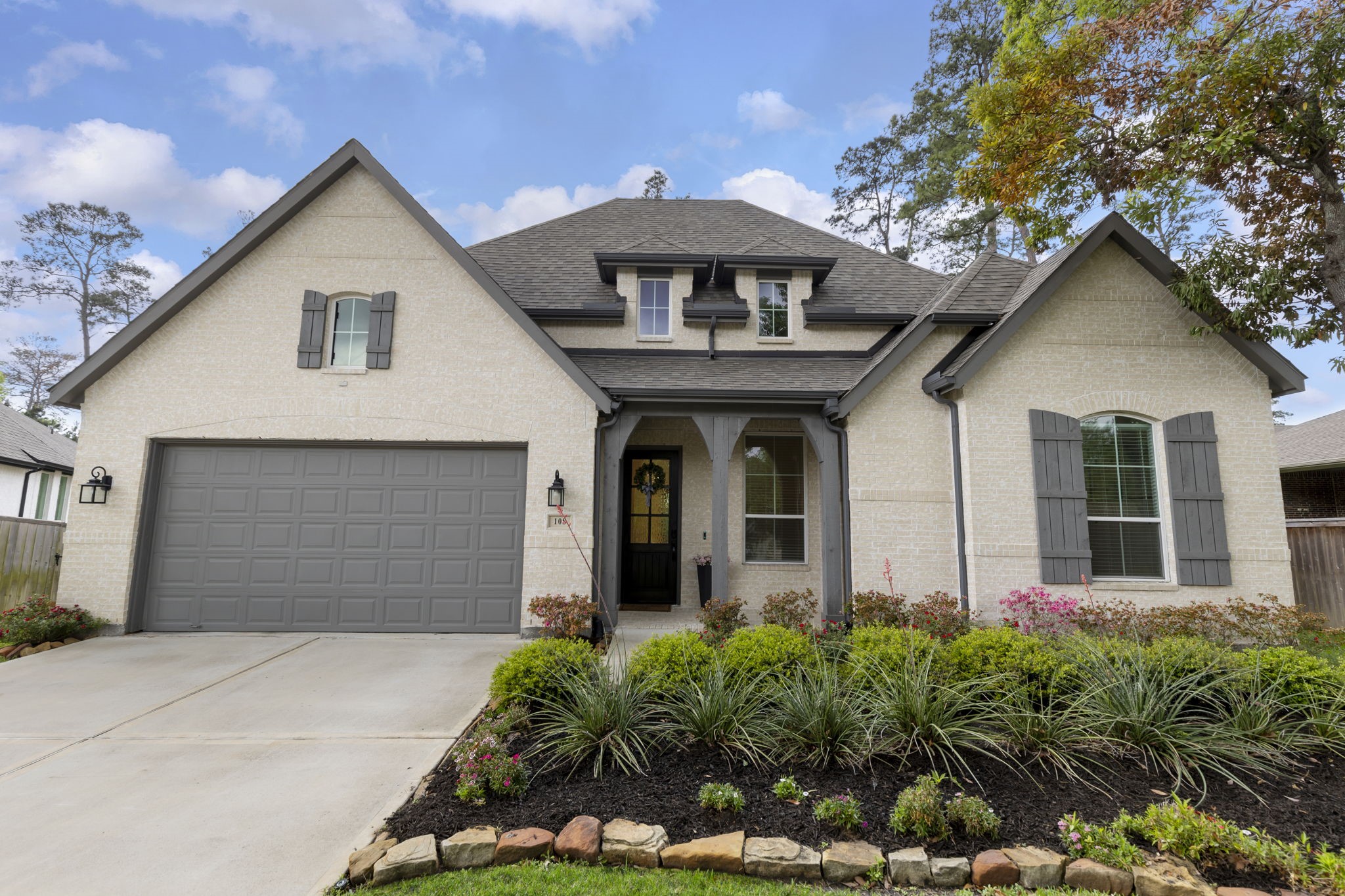 108 Salvia Star Court Property Photo 3