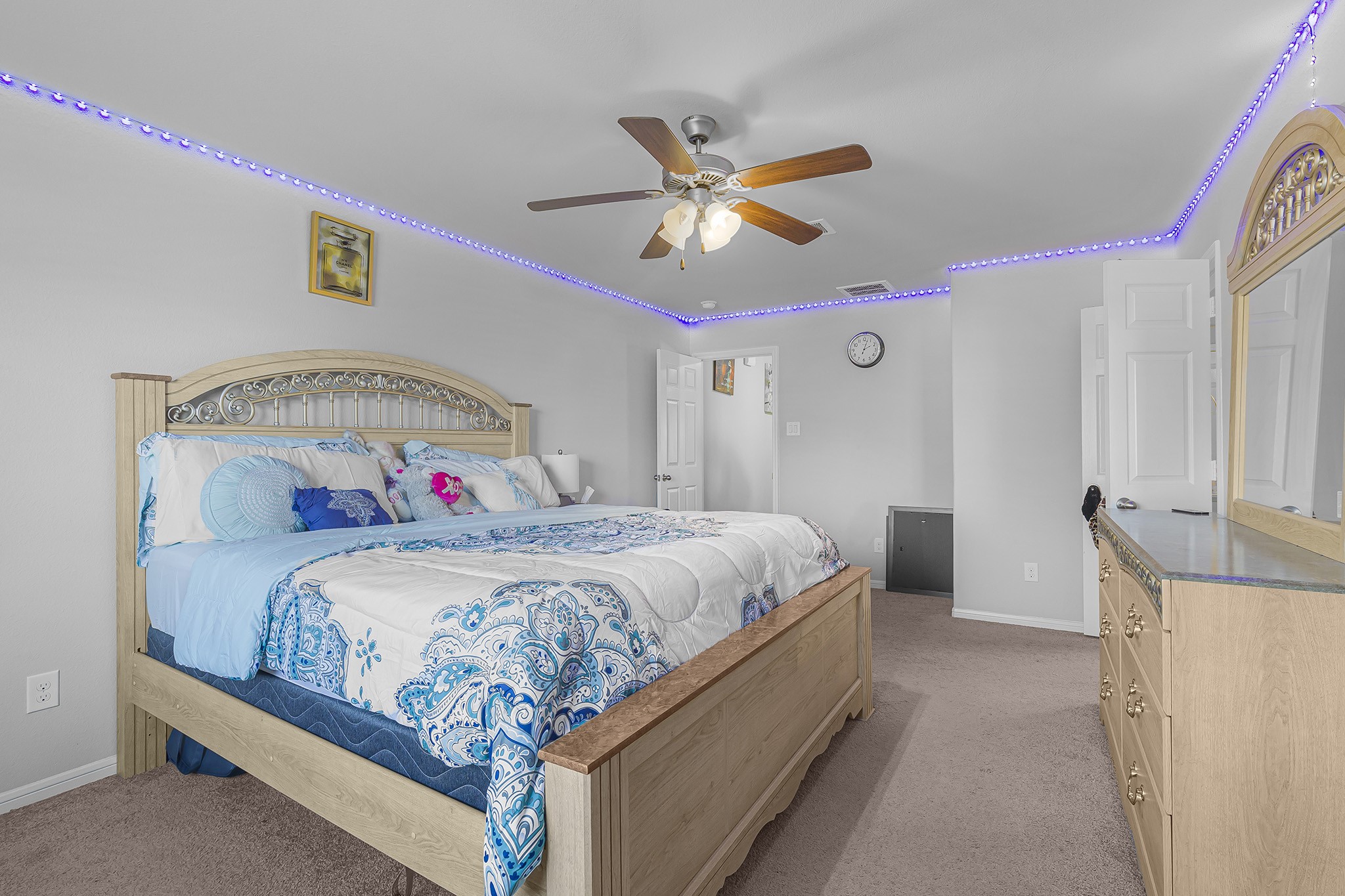 104 Camelot Place Court Property Photo 12