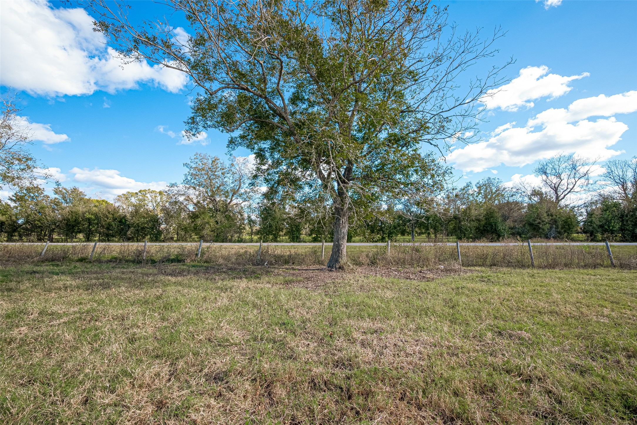 00 County Road 100 Property Photo 13