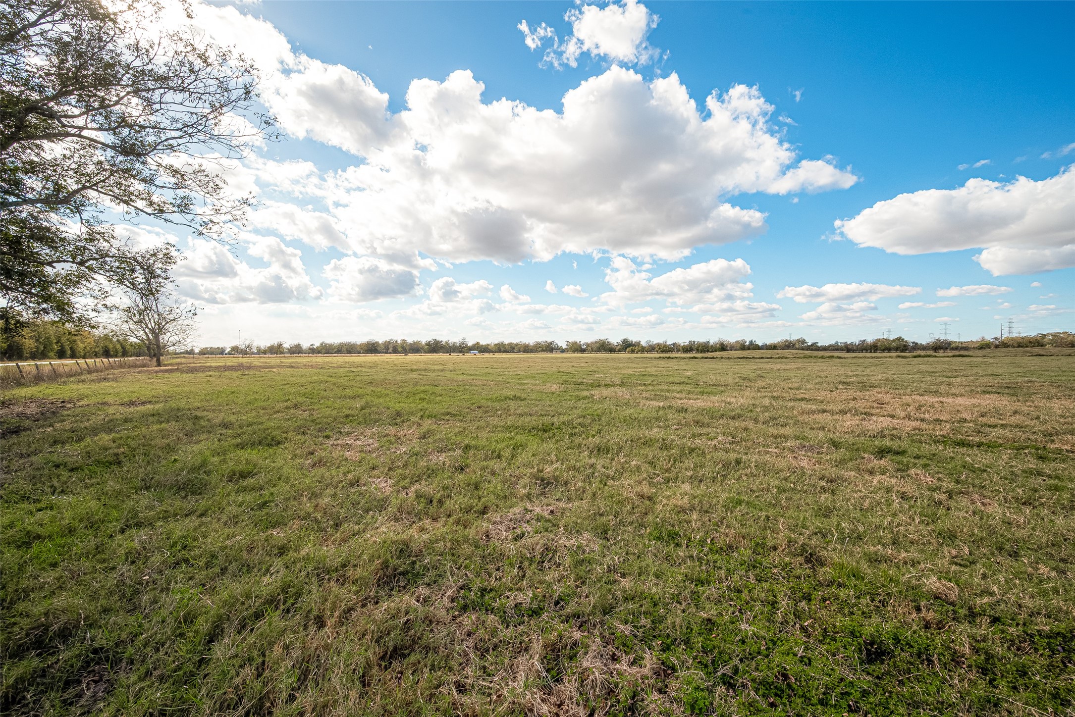 00 County Road 100 Property Photo 14