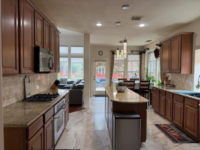 2 Carmeline Drive Property Photo 13