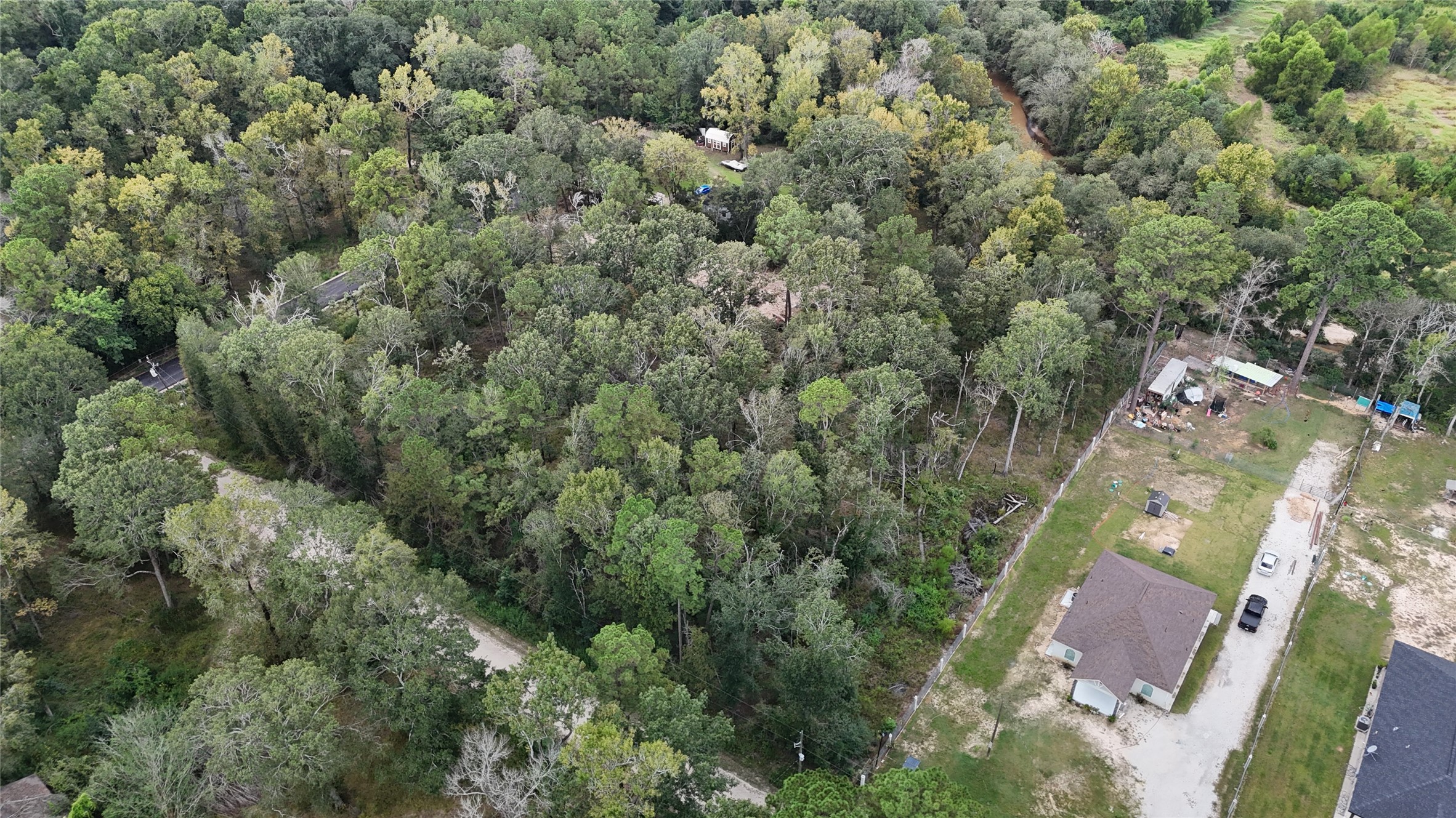 22133 Brook Forest Rd Property Photo 6
