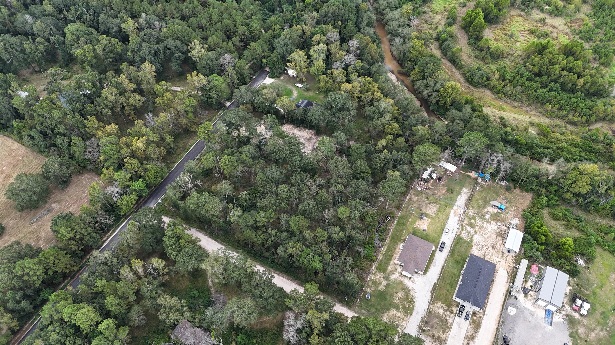 22133 Brook Forest Rd Property Photo 10