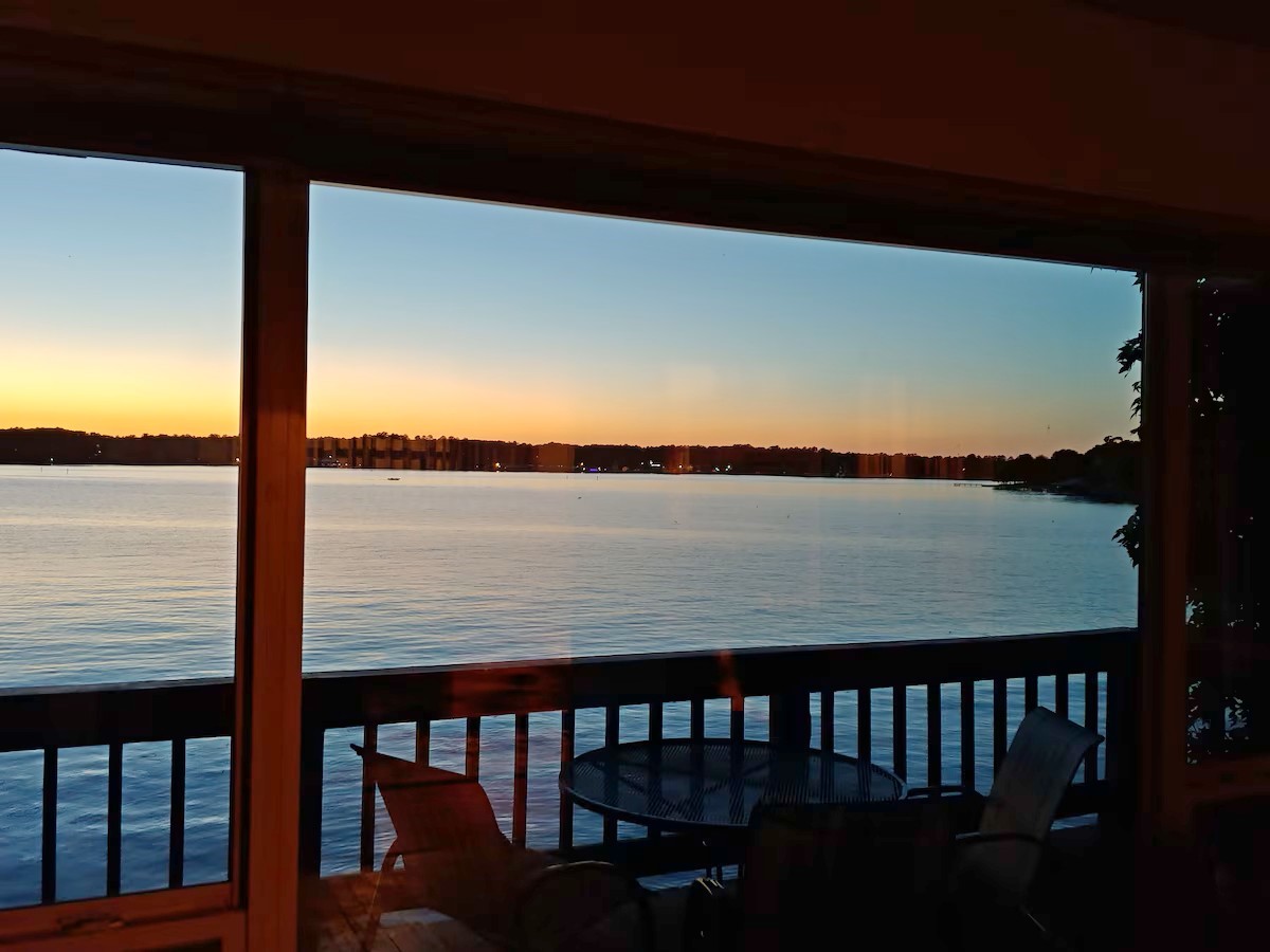 428 Dove Island Property Photo 4