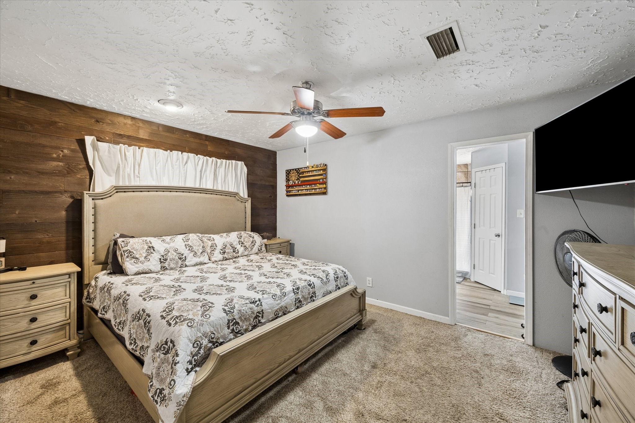 23115 Stepinwolf Lane Property Photo 4