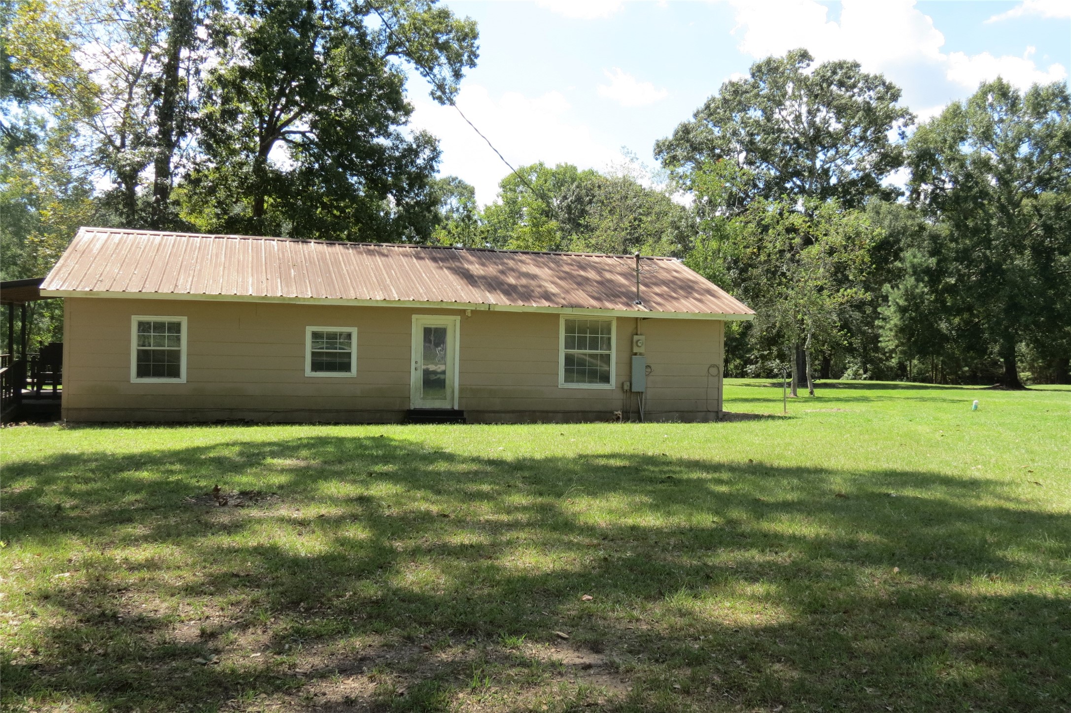 94 Chipmunk Trail Property Photo 3