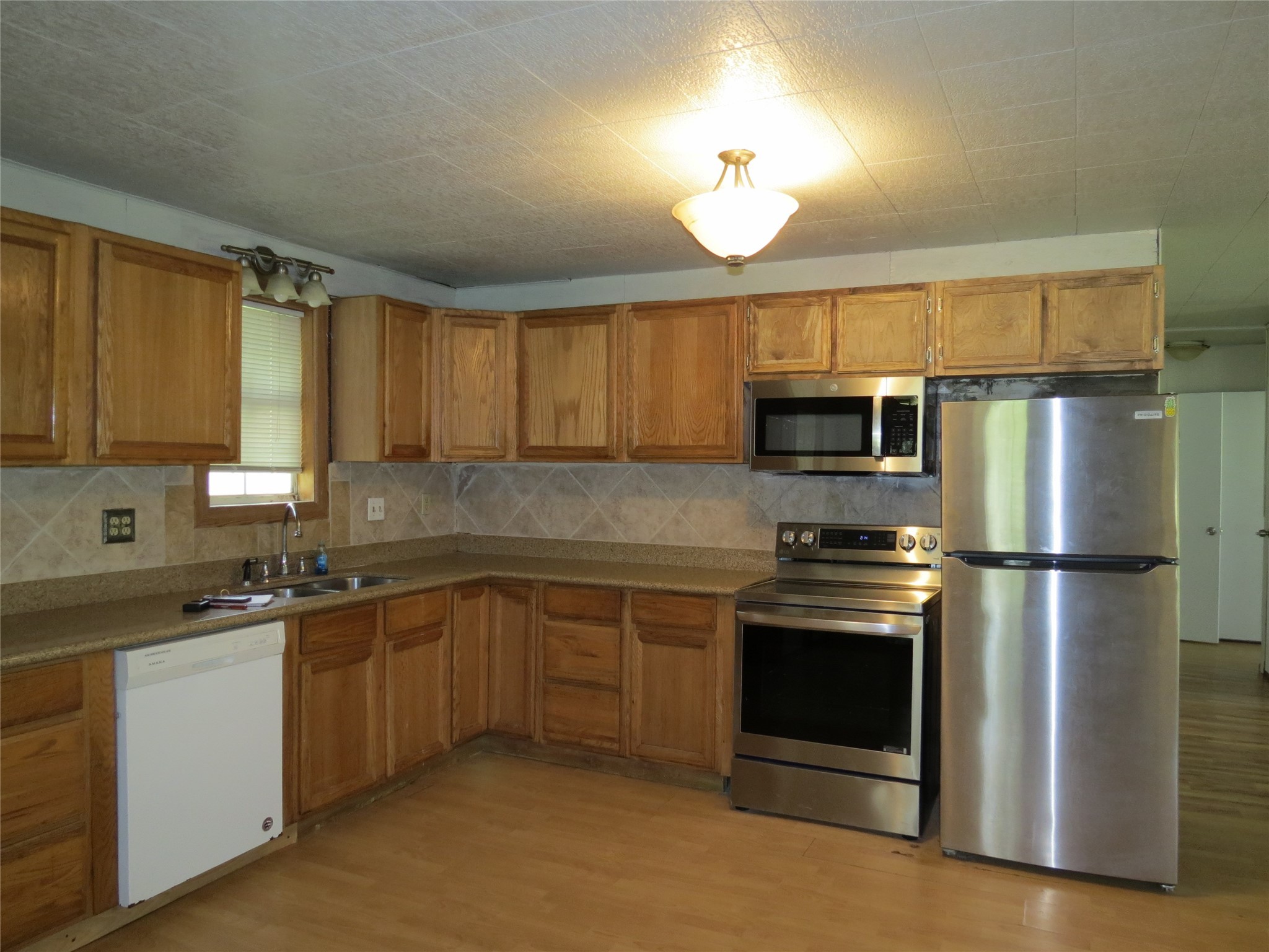 94 Chipmunk Trail Property Photo 6