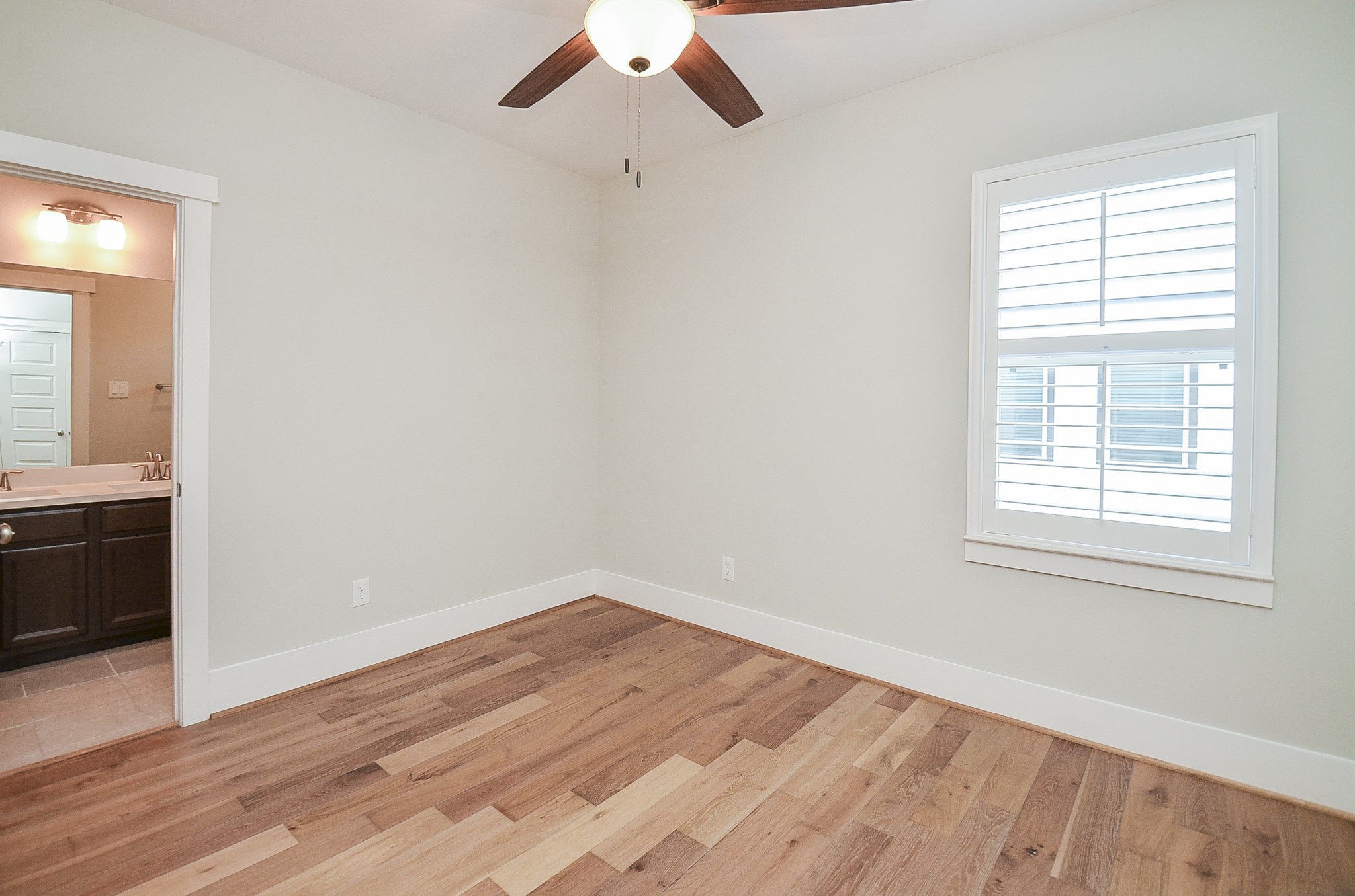 12551 Malachite Way Property Photo 23