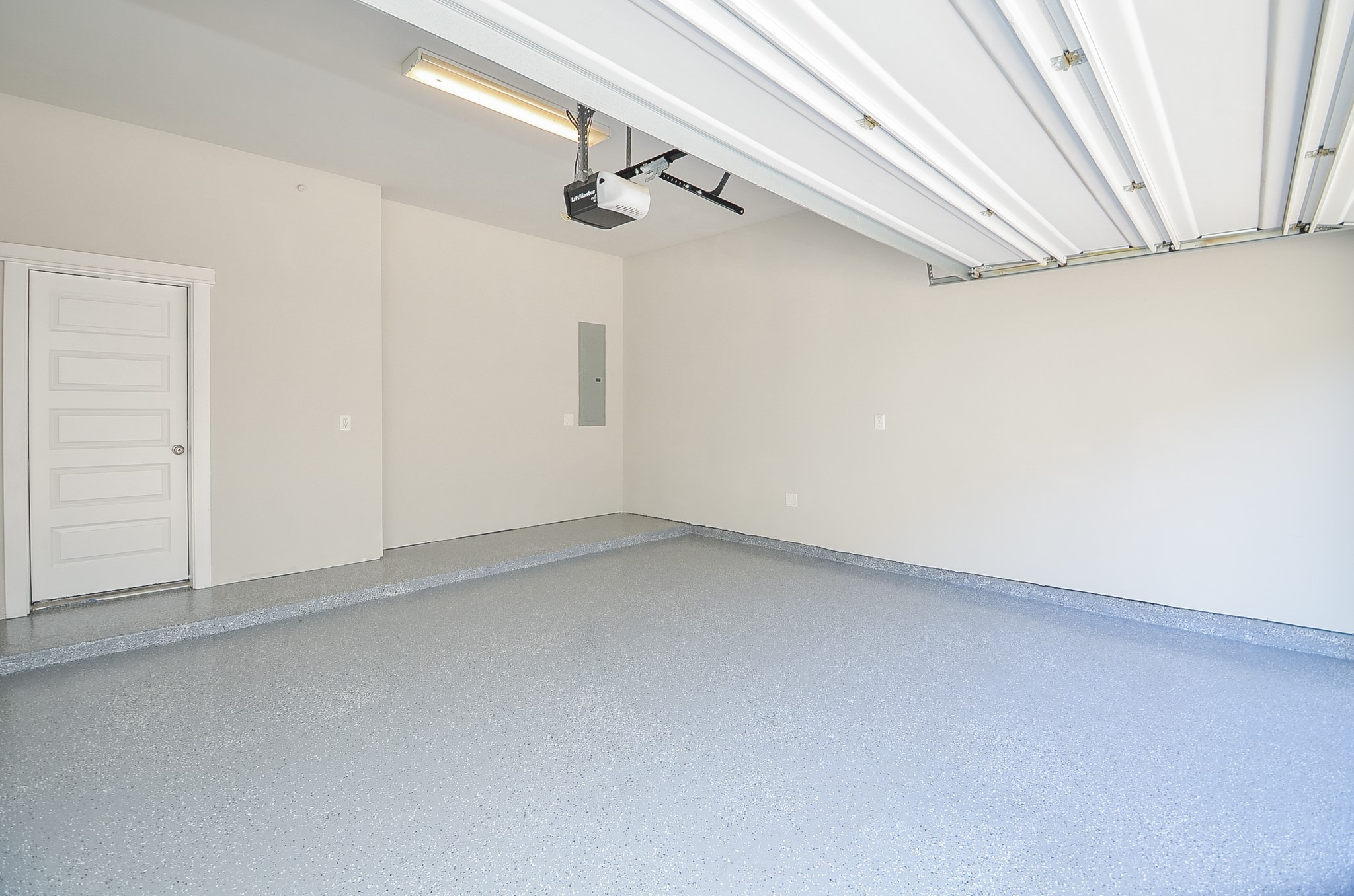 12551 Malachite Way Property Photo 32
