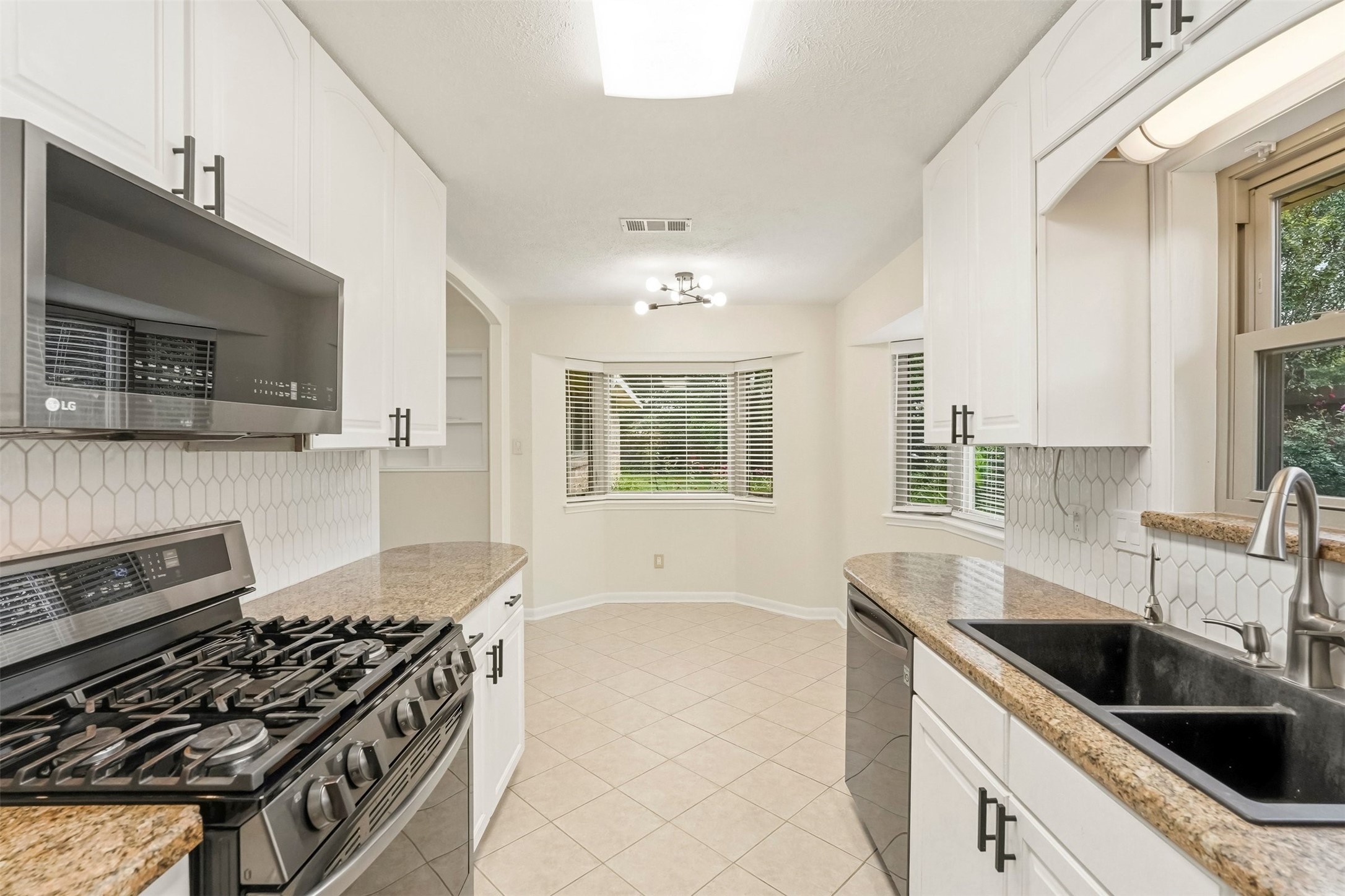 1911 Michele Drive Property Photo 10