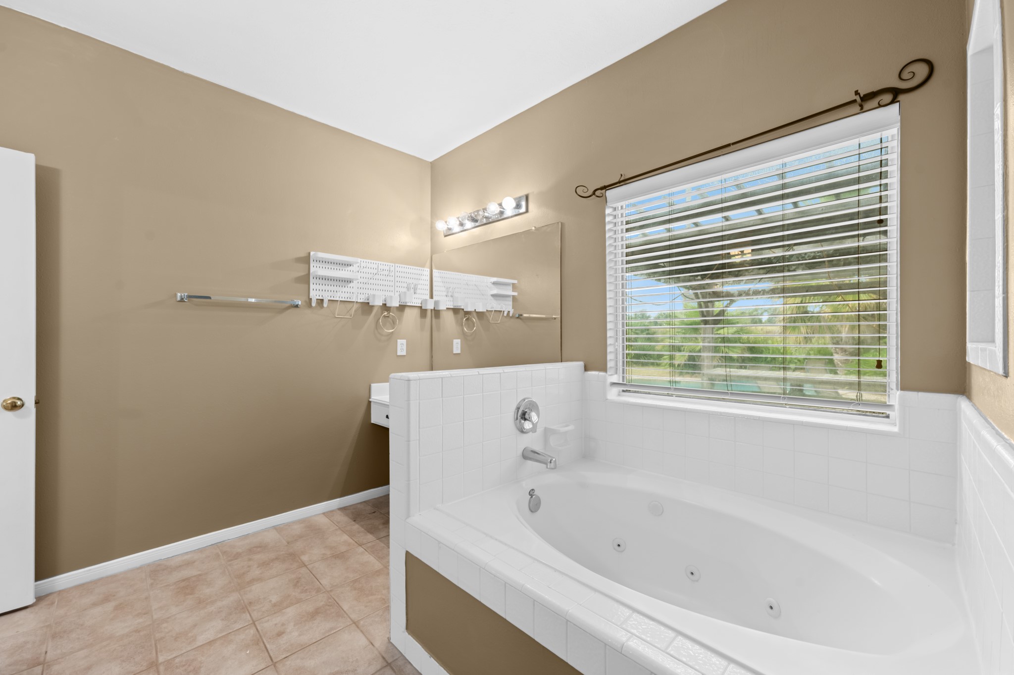 2902 Brannon Hill Lane Property Photo 25